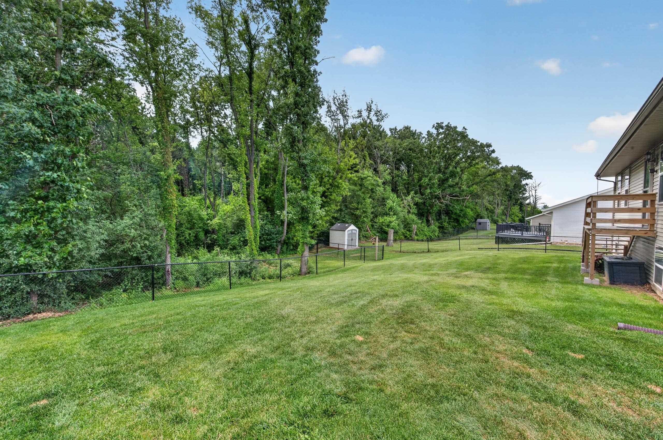 3305 Emerald Drive