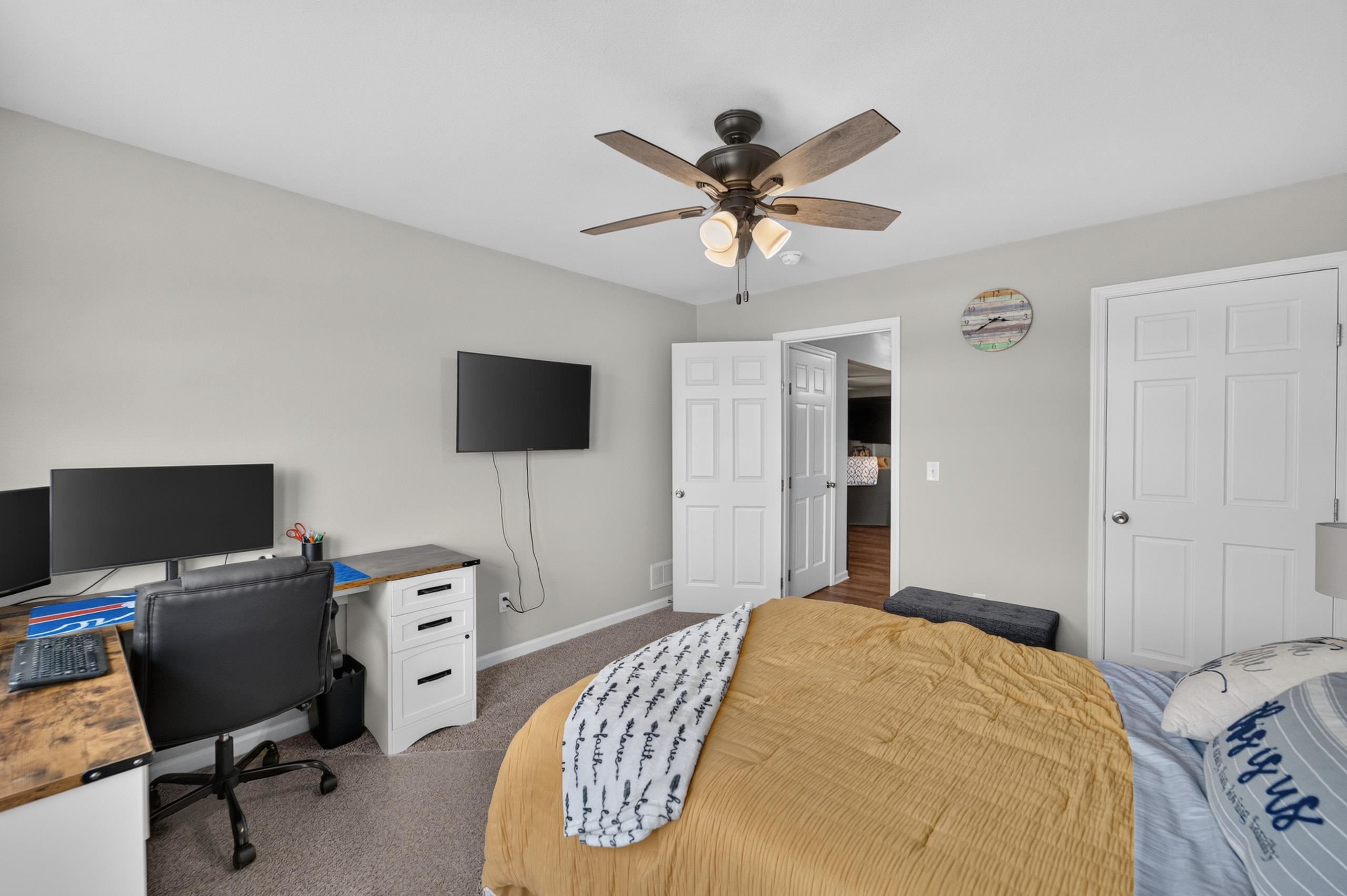 3305 Emerald Drive
