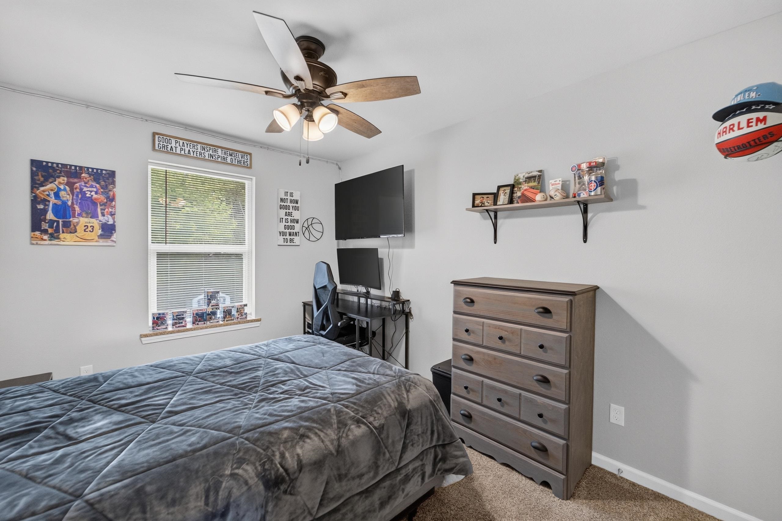 3305 Emerald Drive