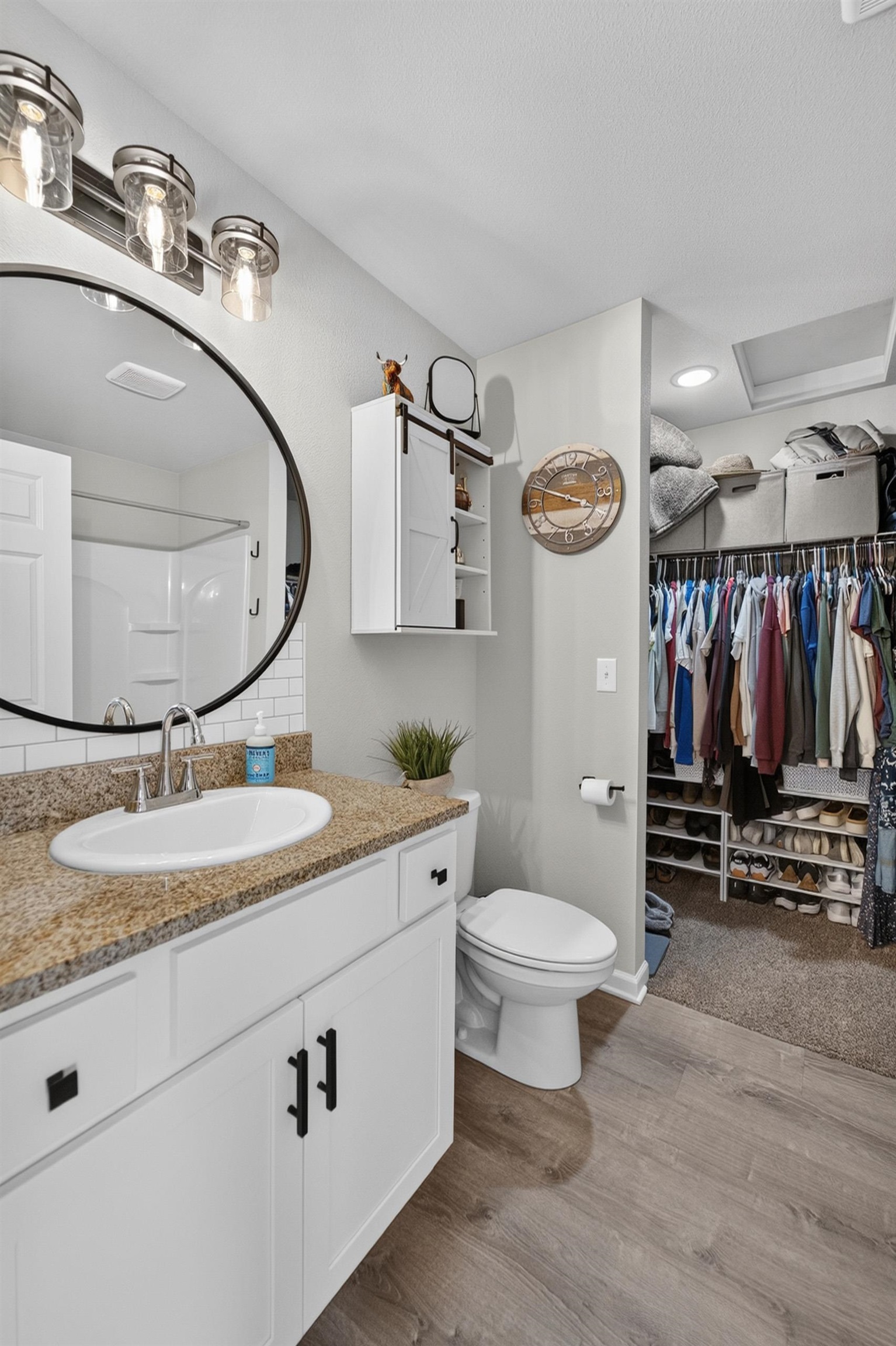 3305 Emerald Drive