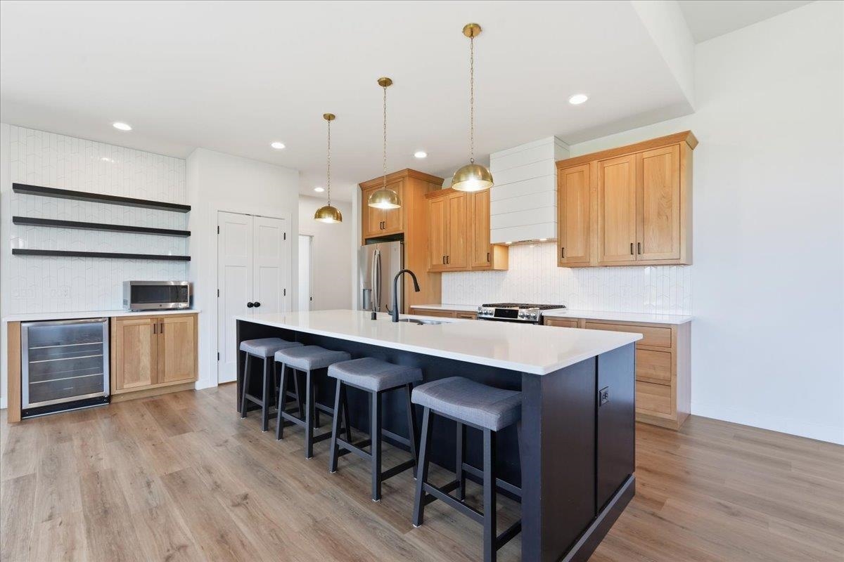 6241 Fountainhead Circle