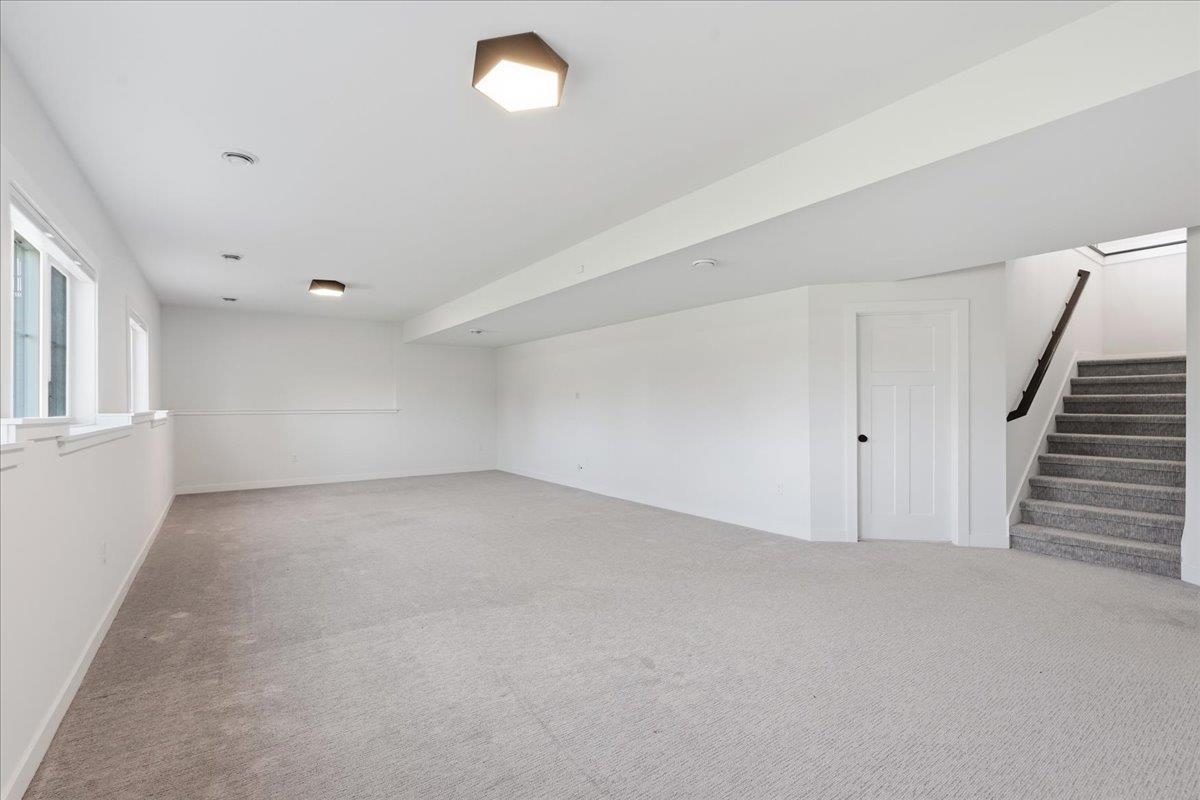 6241 Fountainhead Circle
