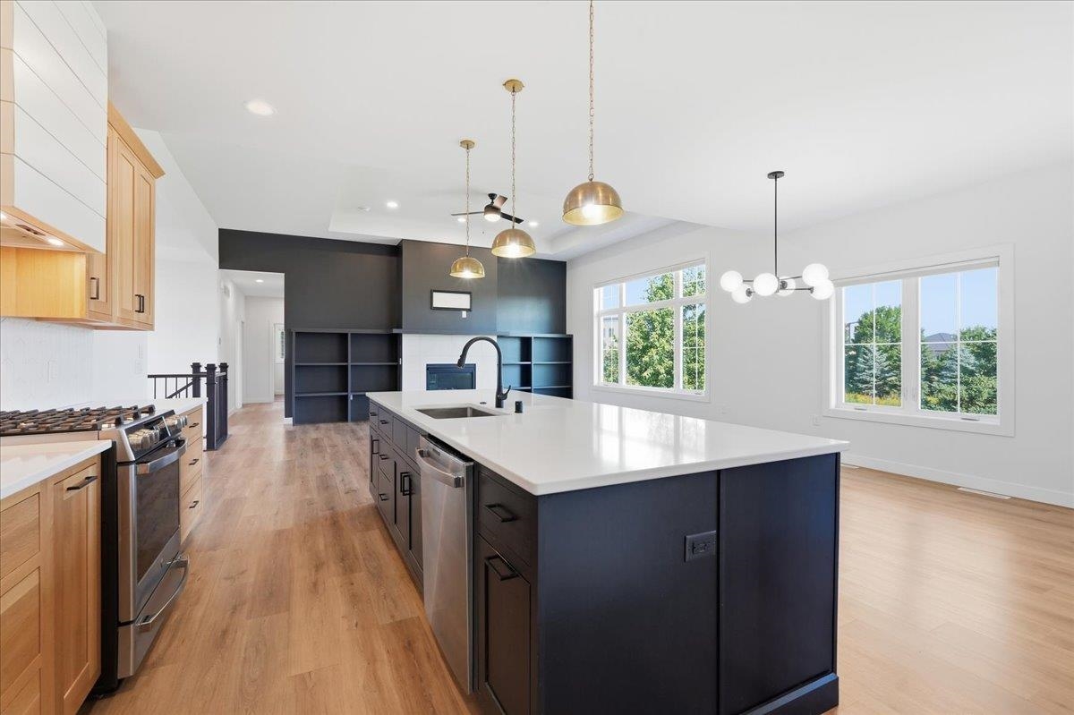 6241 Fountainhead Circle