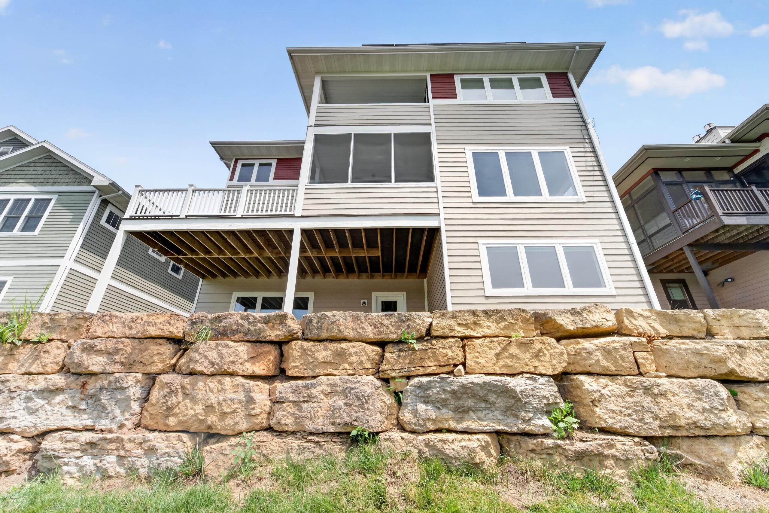 818 Pine Hill Drive