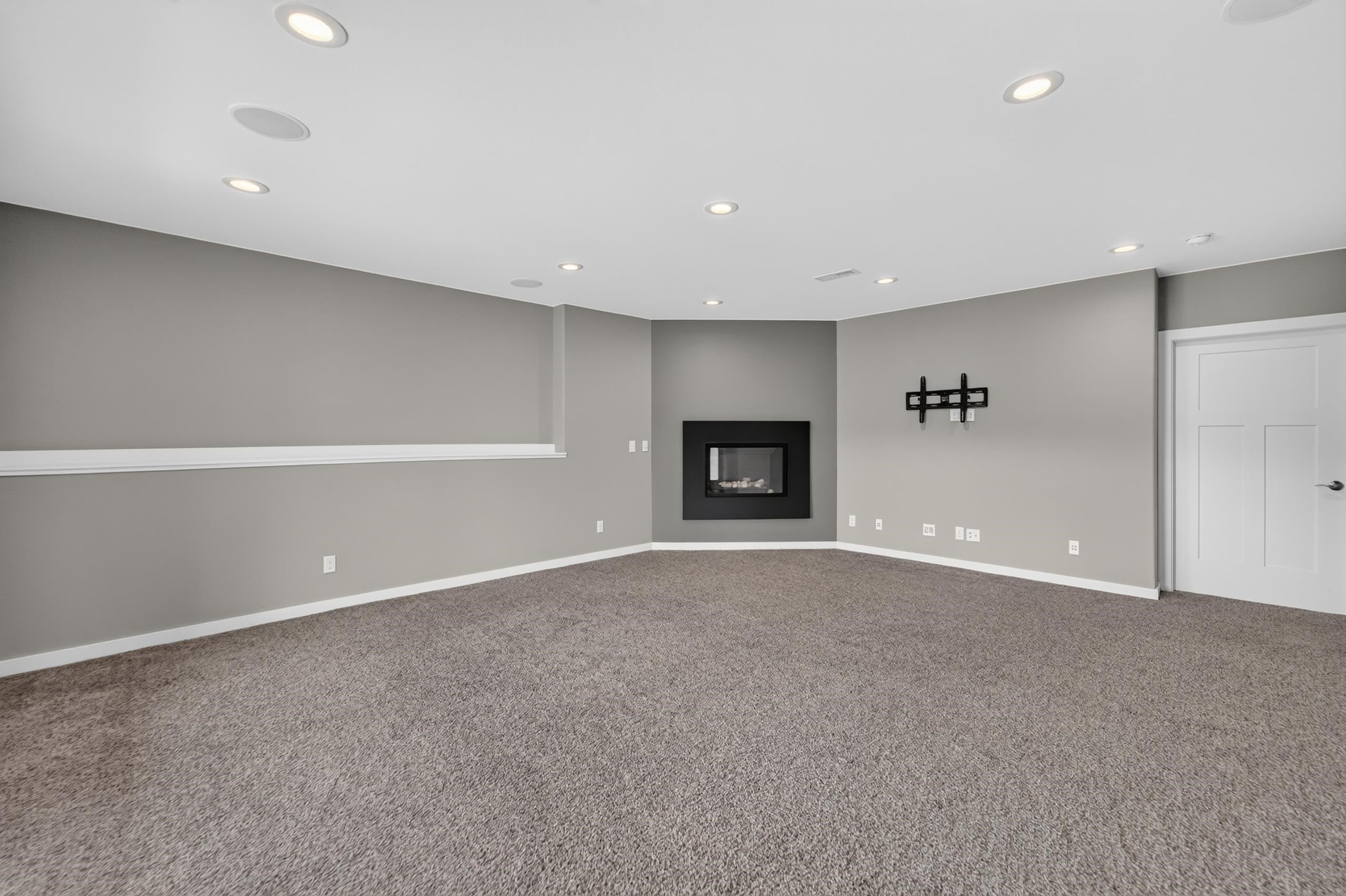 818 Pine Hill Drive