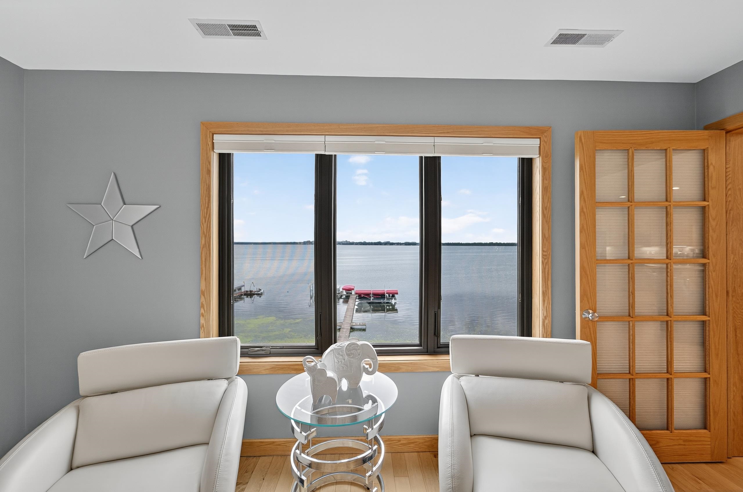 4101 Monona Drive 302