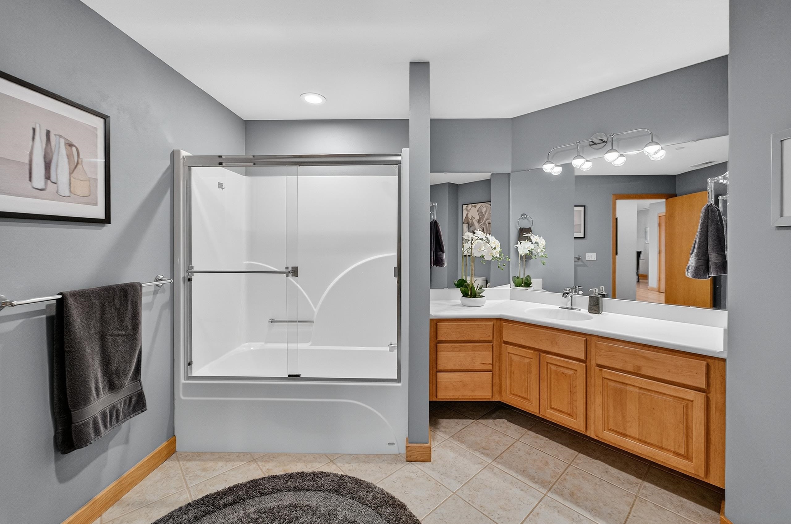 4101 Monona Drive 302
