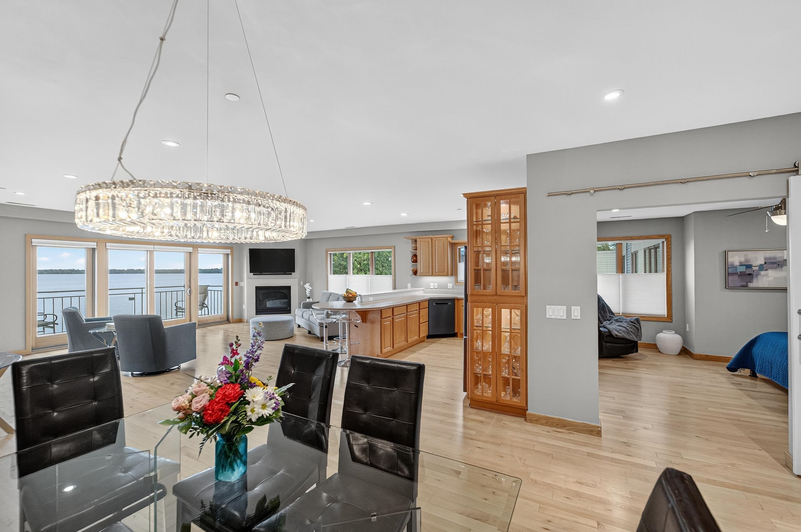 4101 Monona Drive 302