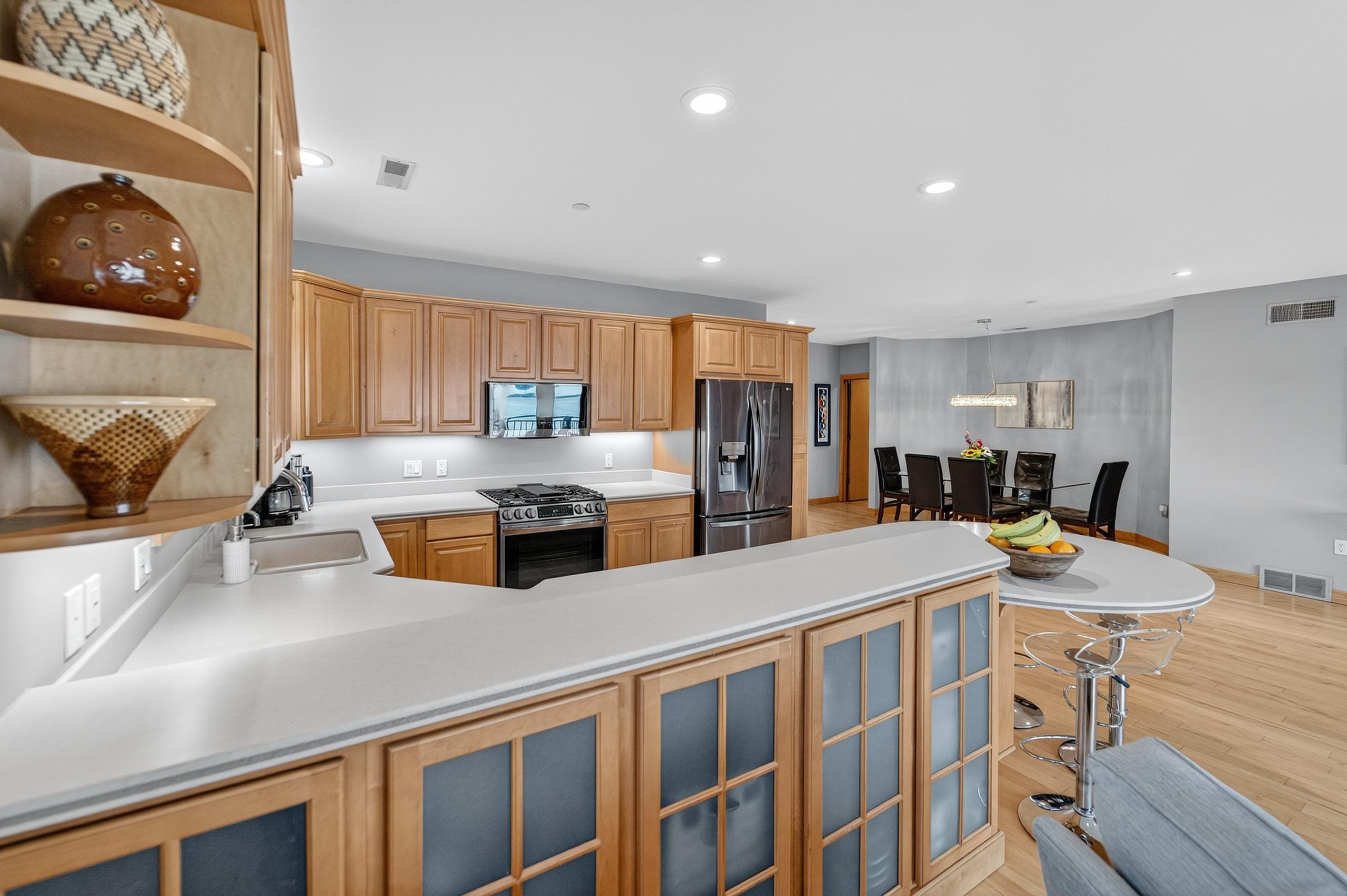 4101 Monona Drive 302