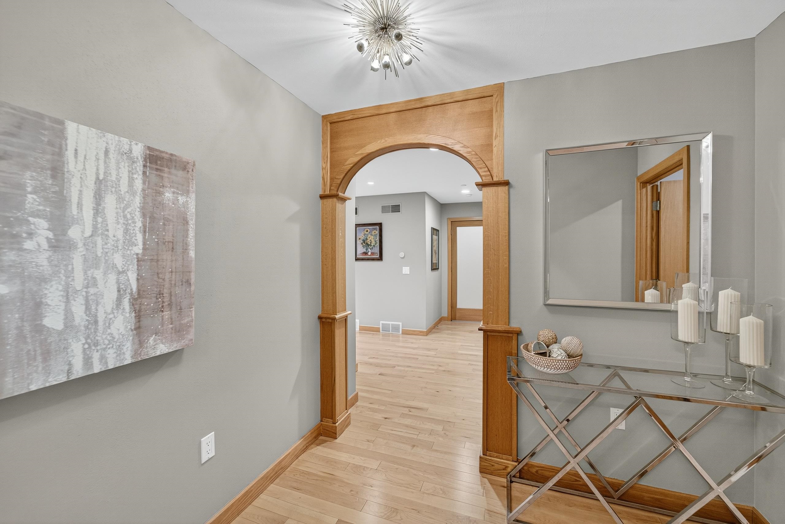 4101 Monona Drive 302