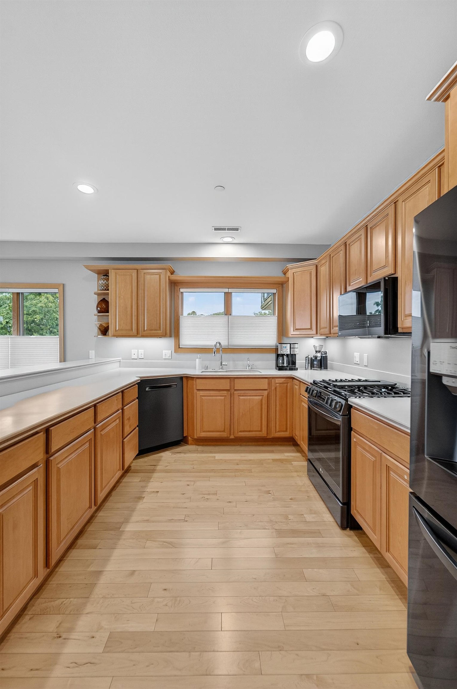 4101 Monona Drive 302