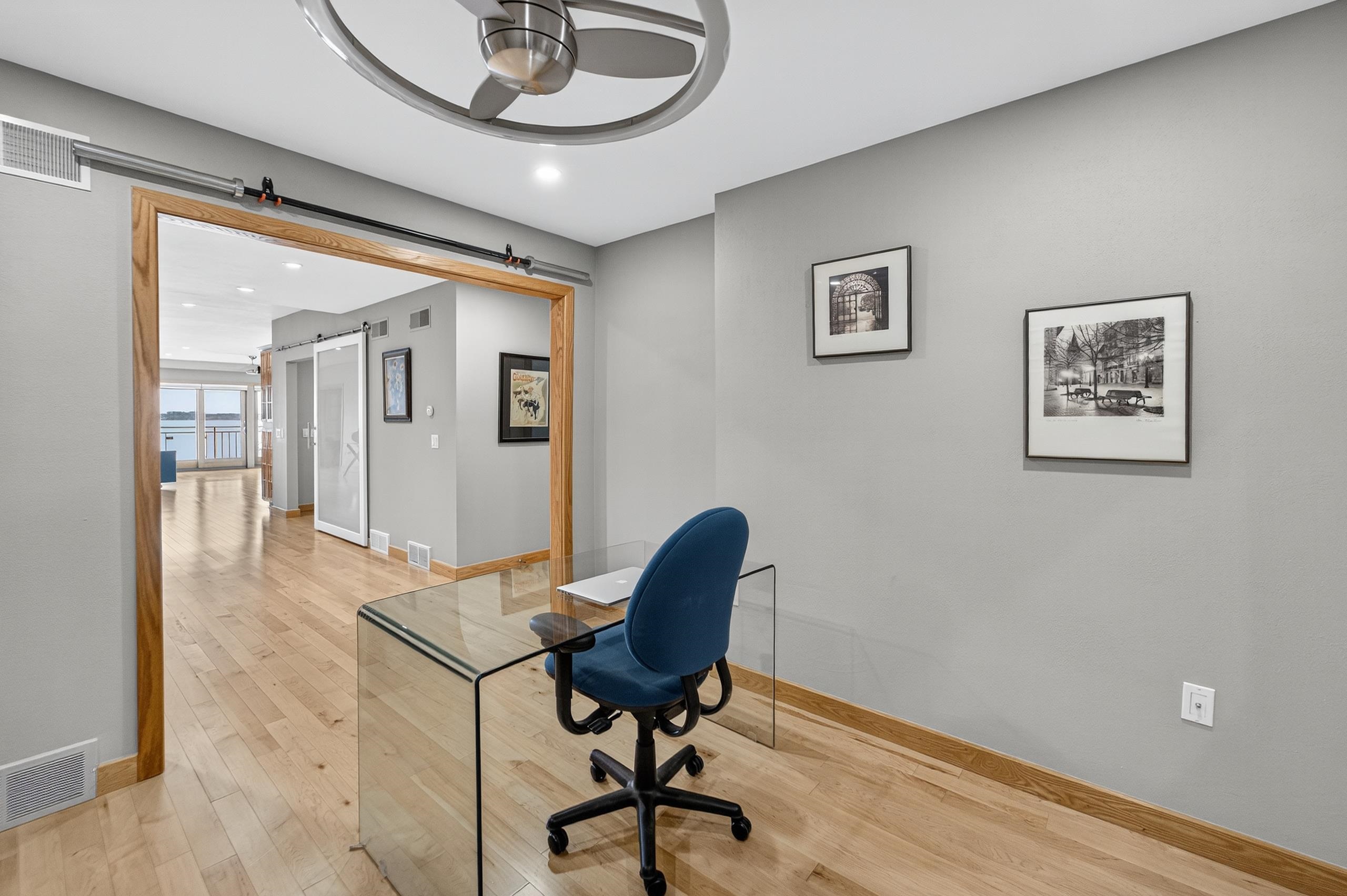 4101 Monona Drive 302