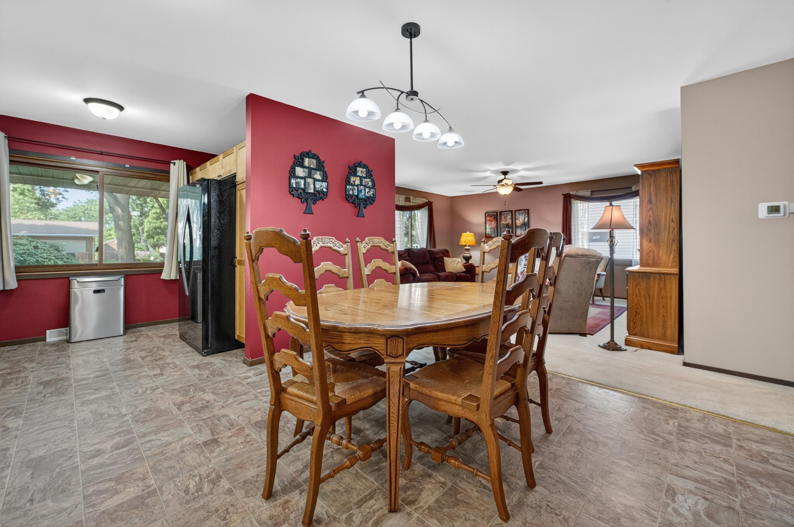 2805 Independence Lane