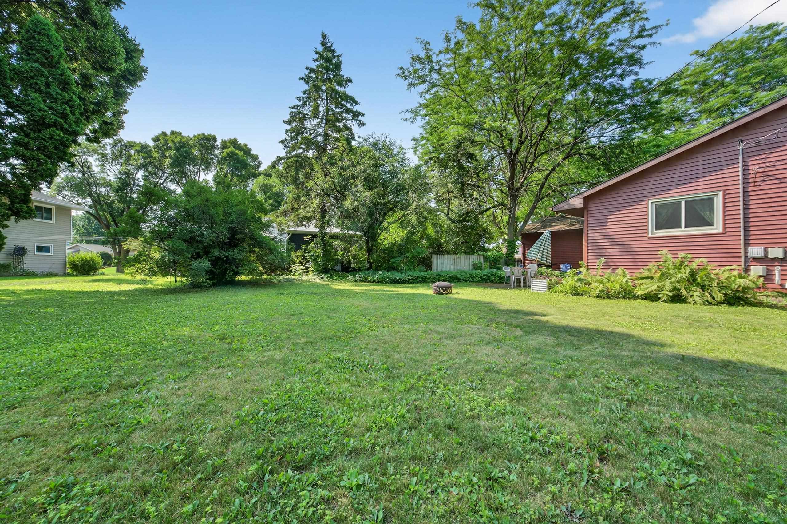 2805 Independence Lane