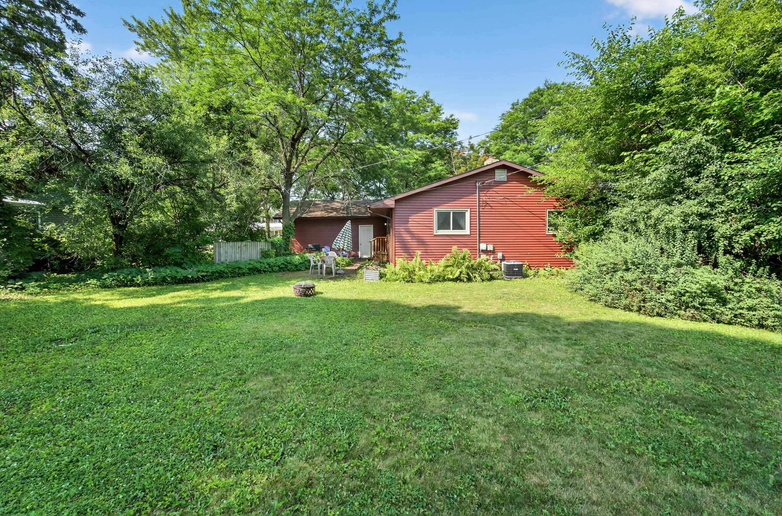 2805 Independence Lane