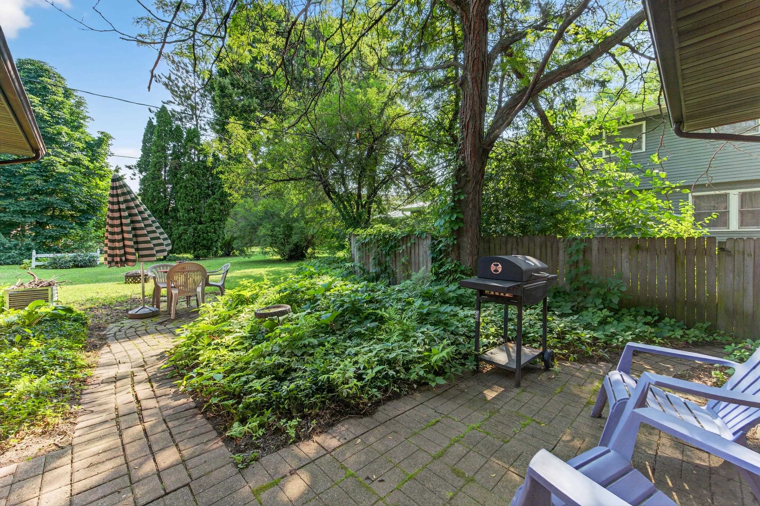 2805 Independence Lane