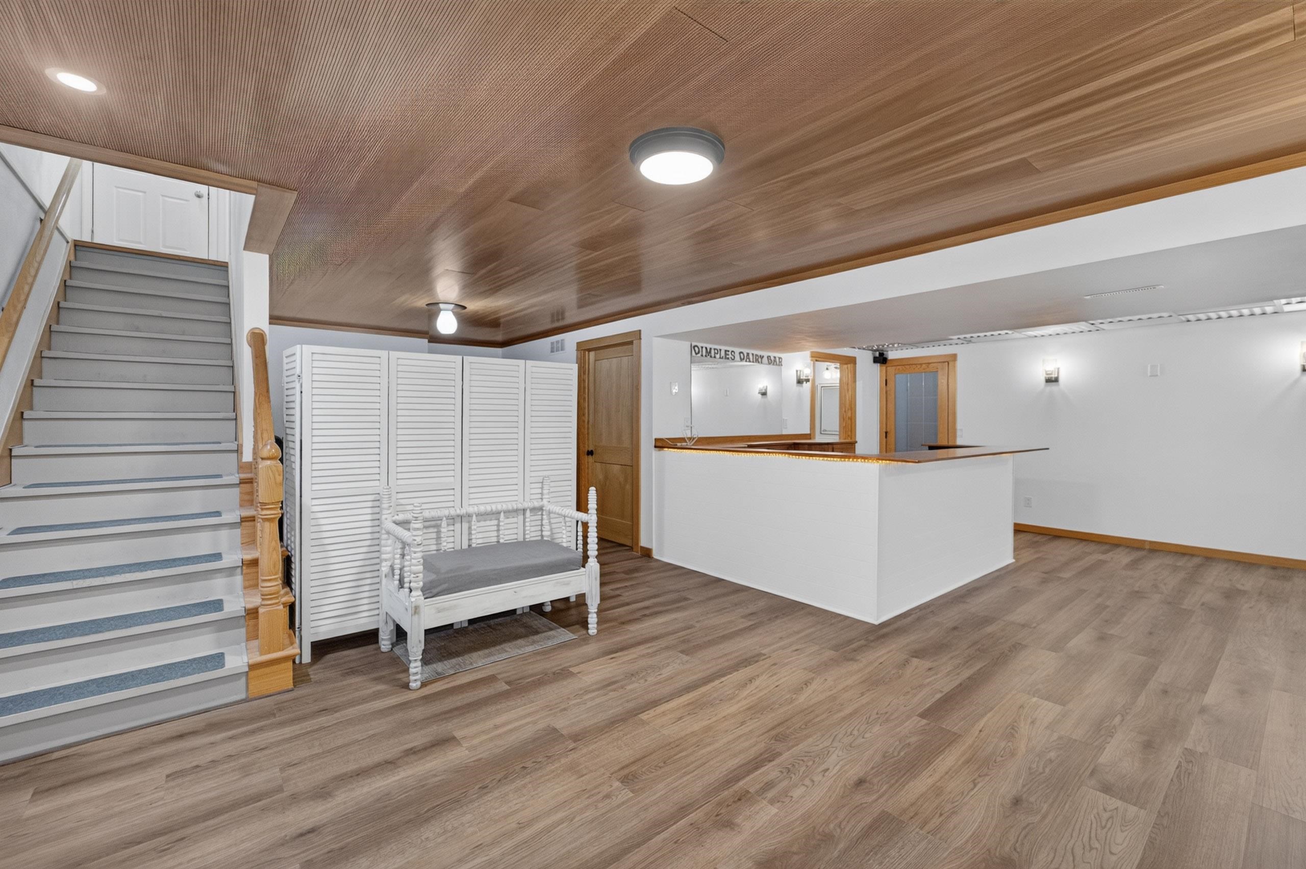 1158 Bluebird Trail