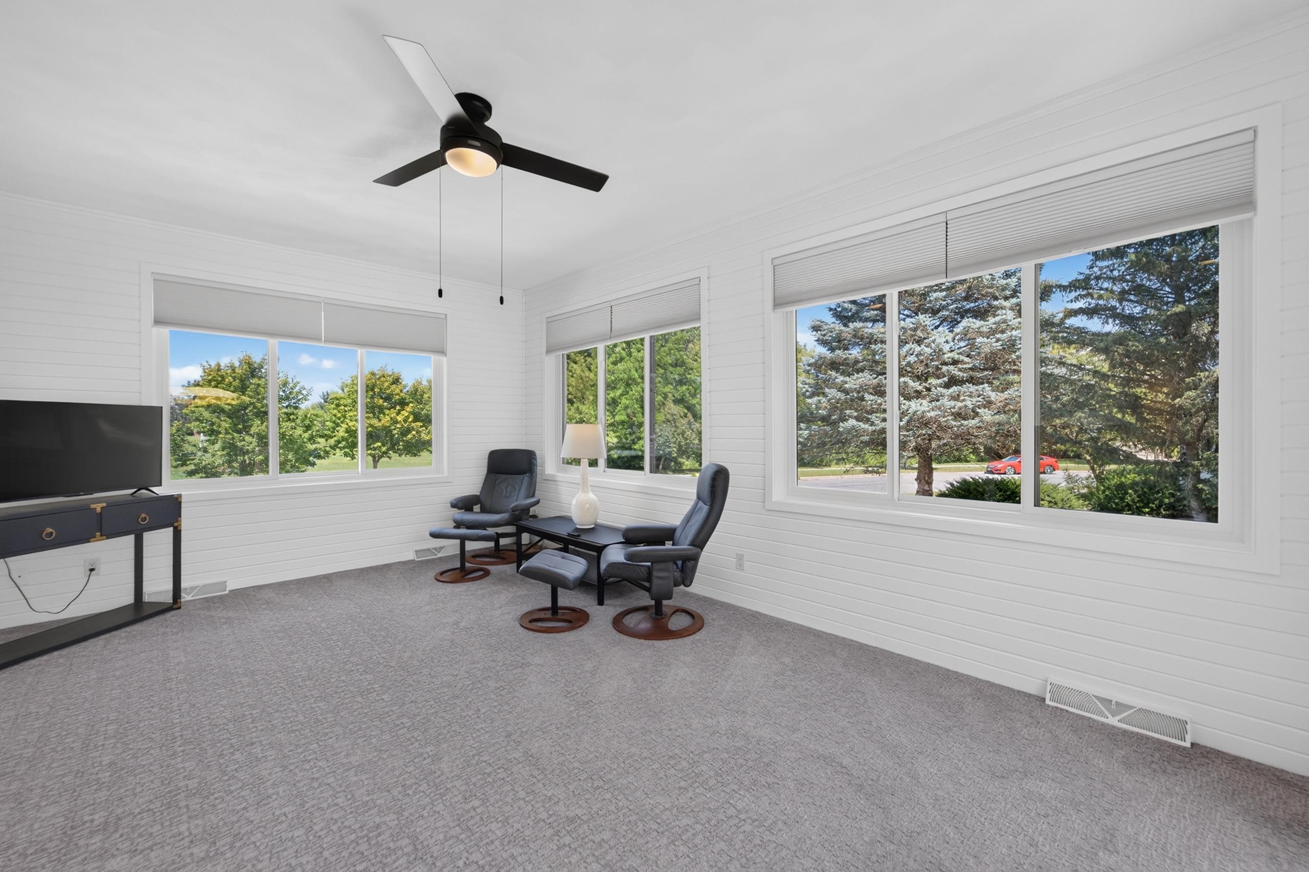 1158 Bluebird Trail