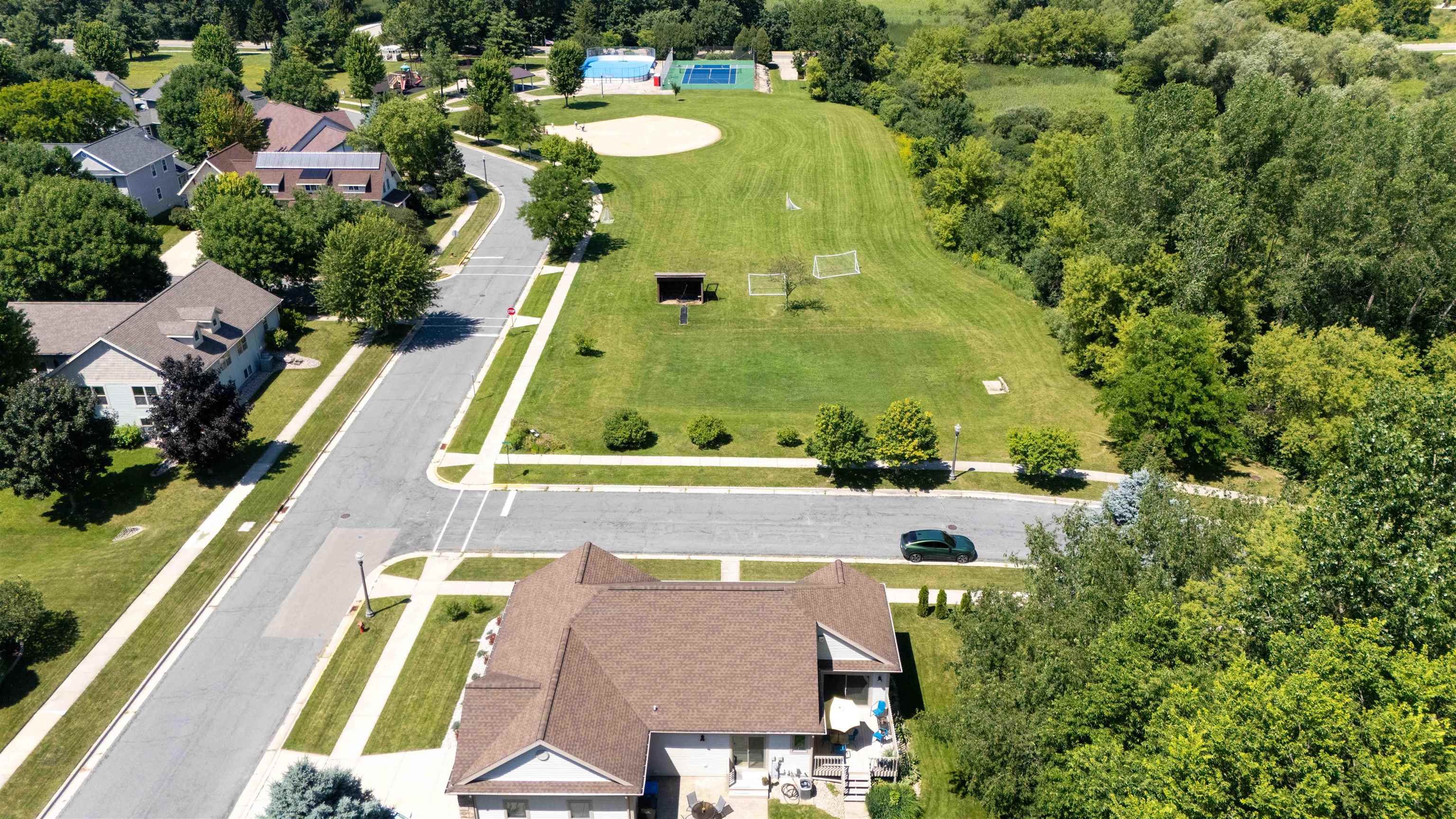 1158 Bluebird Trail