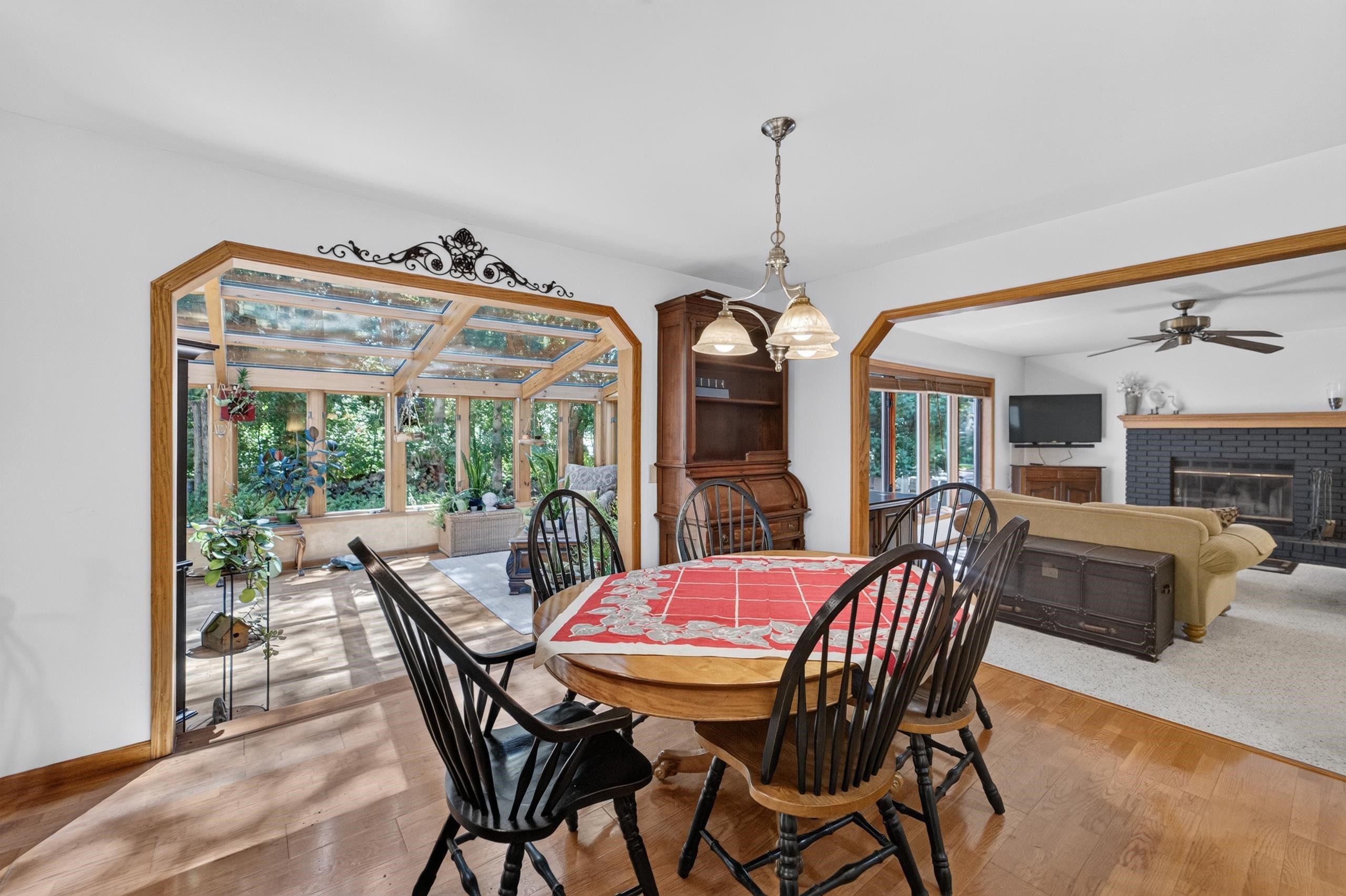 873 Peregrine Circle