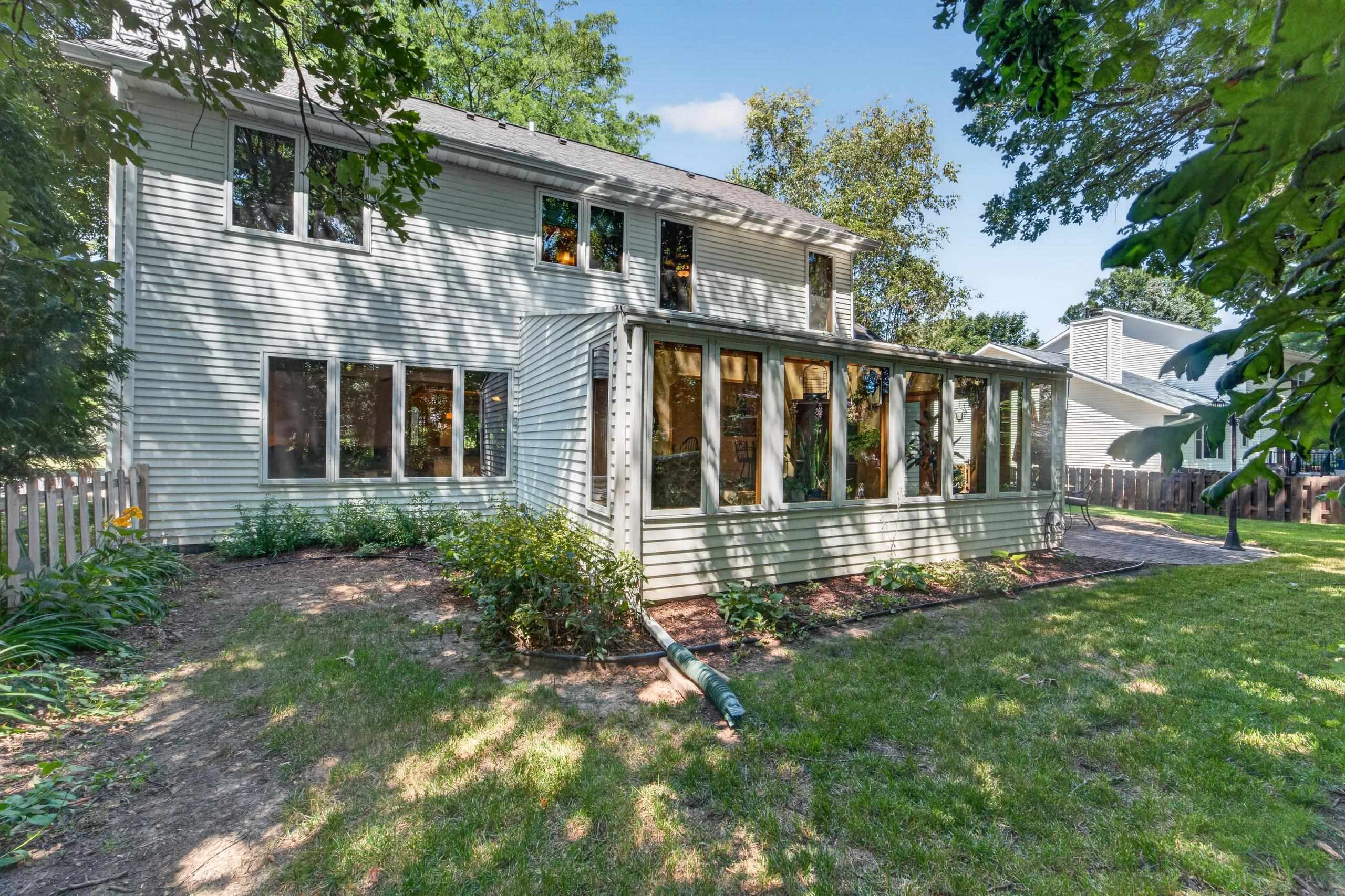 873 Peregrine Circle
