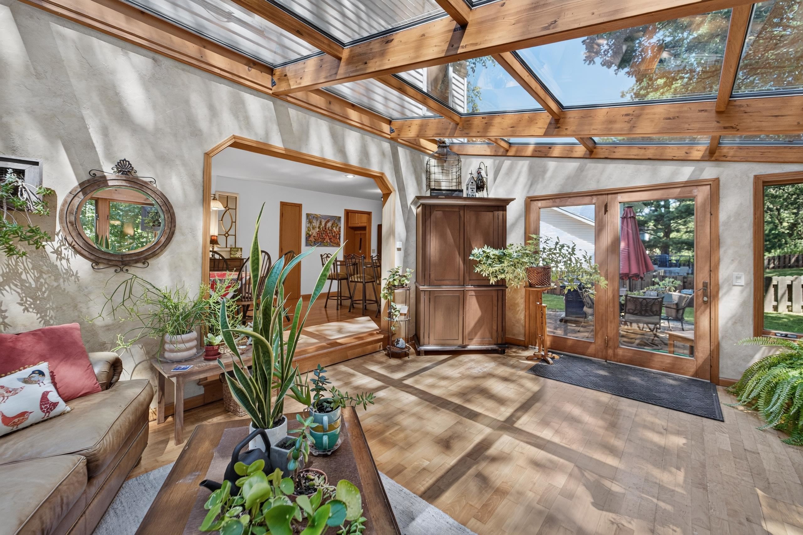 873 Peregrine Circle
