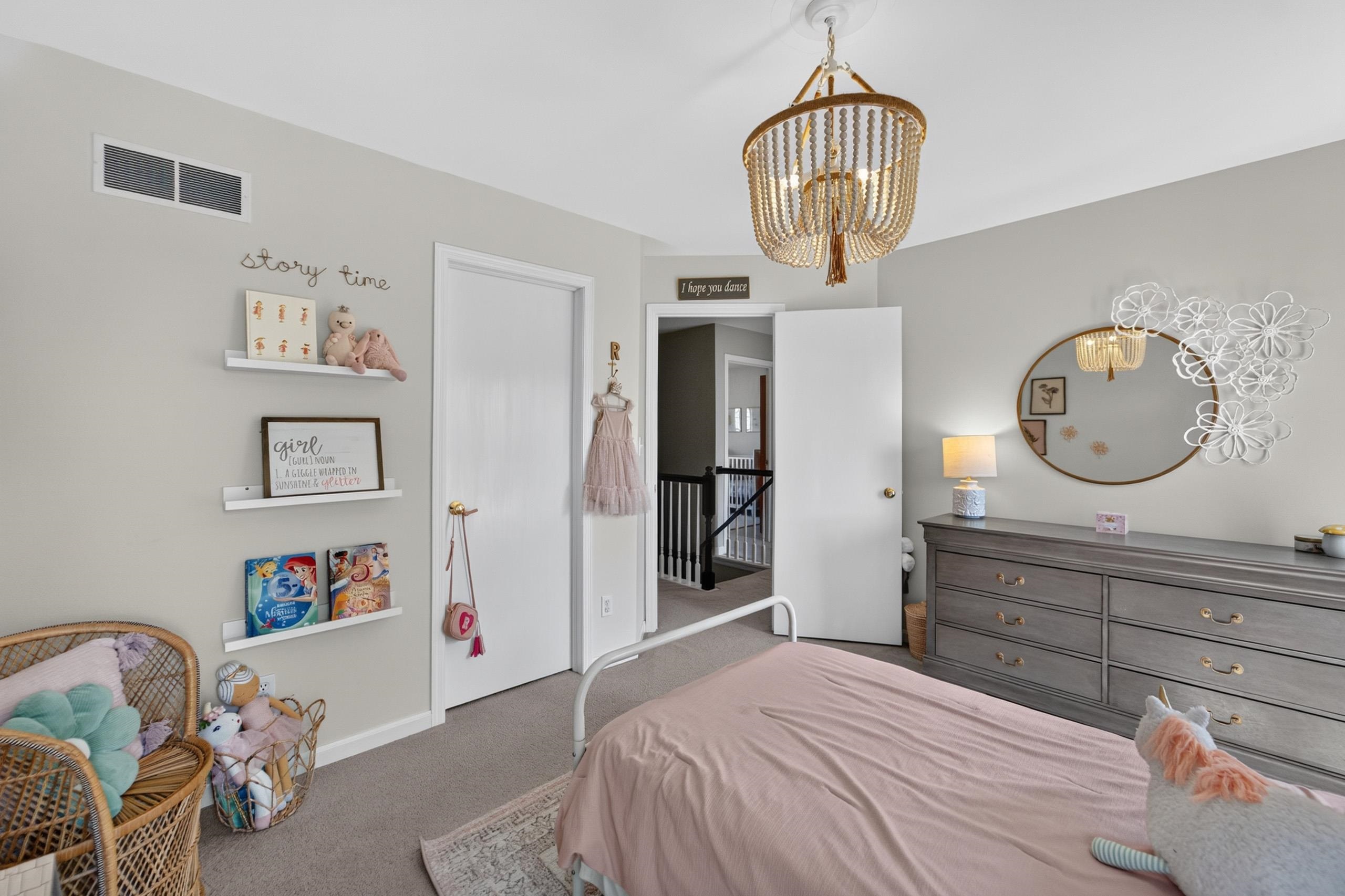 8819 W Whispering Oaks Court