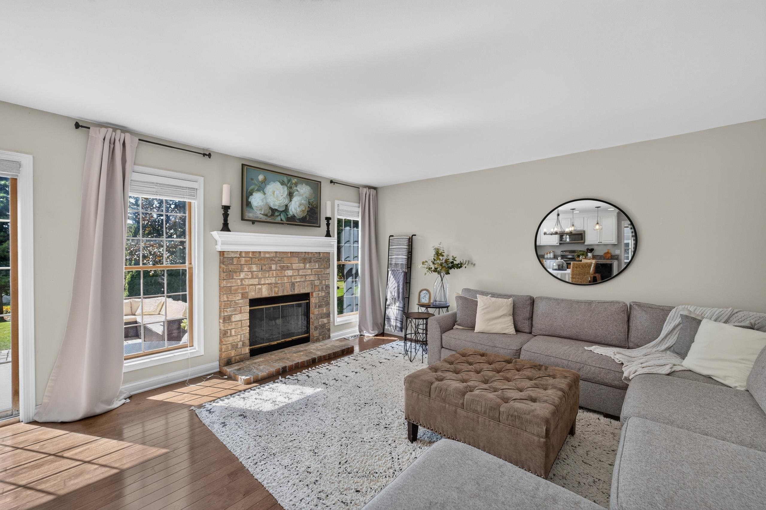 8819 W Whispering Oaks Court