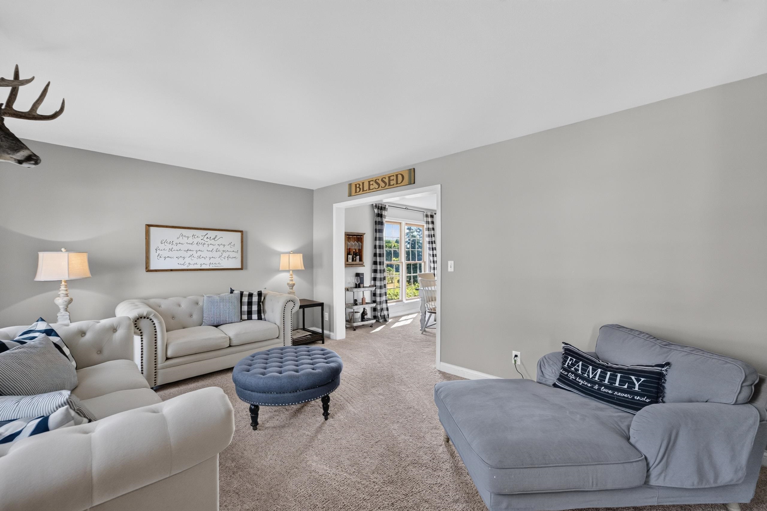 8819 W Whispering Oaks Court