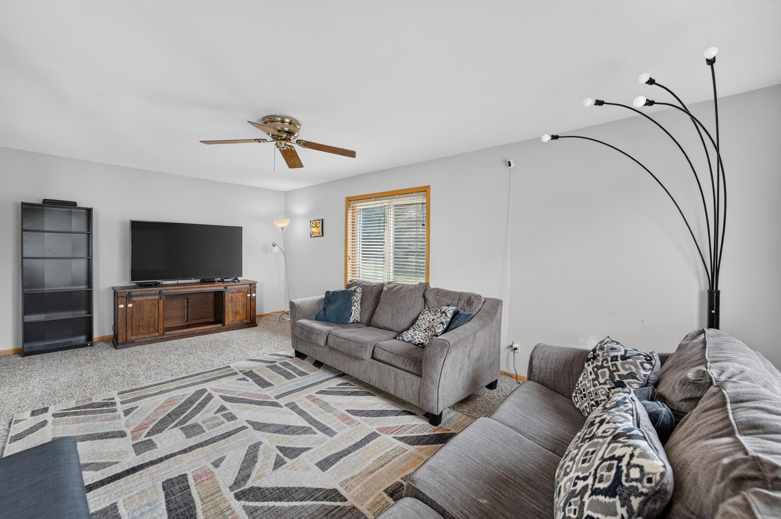 104 Woodview Drive