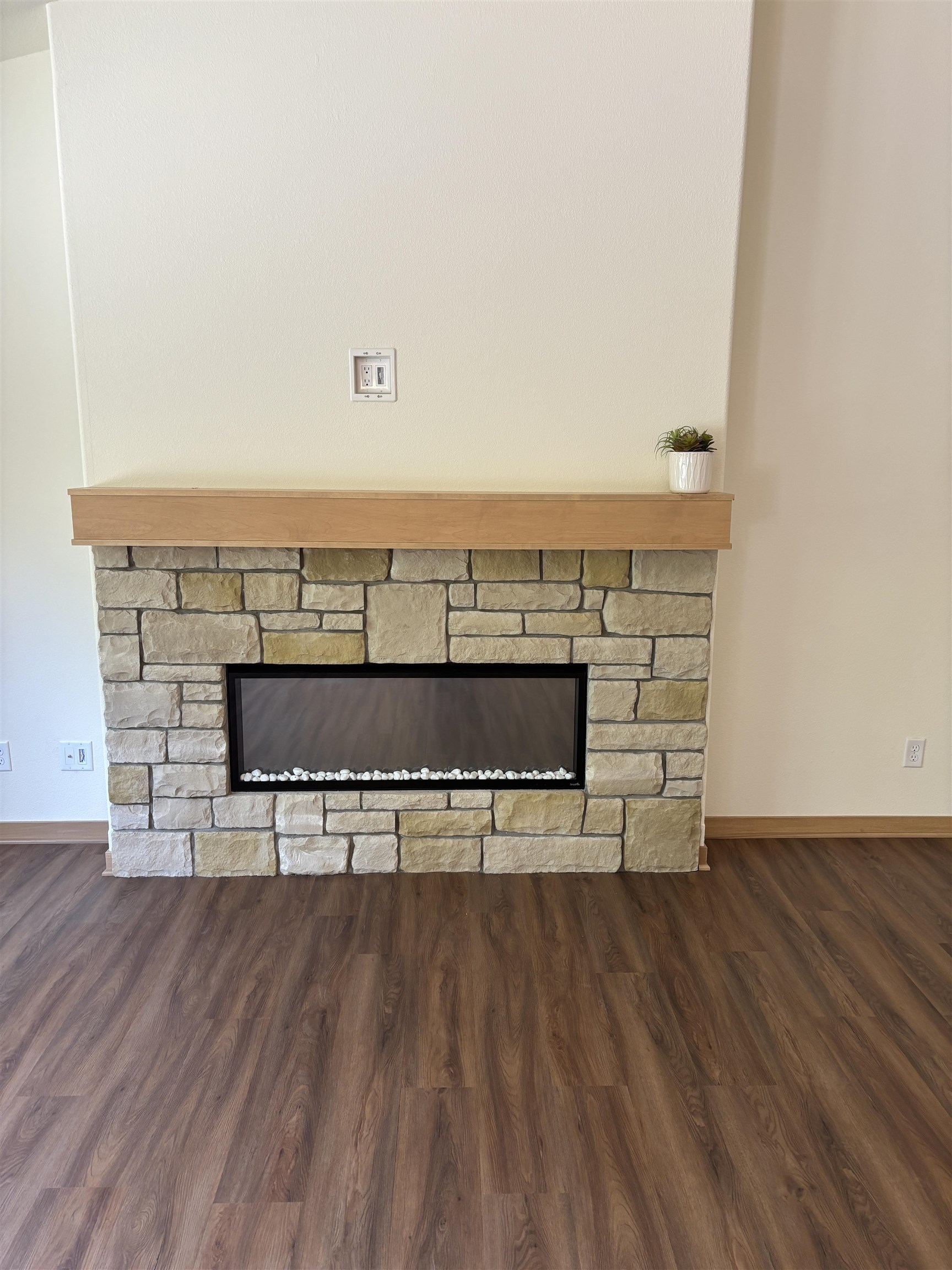 3 Savannah Parkway