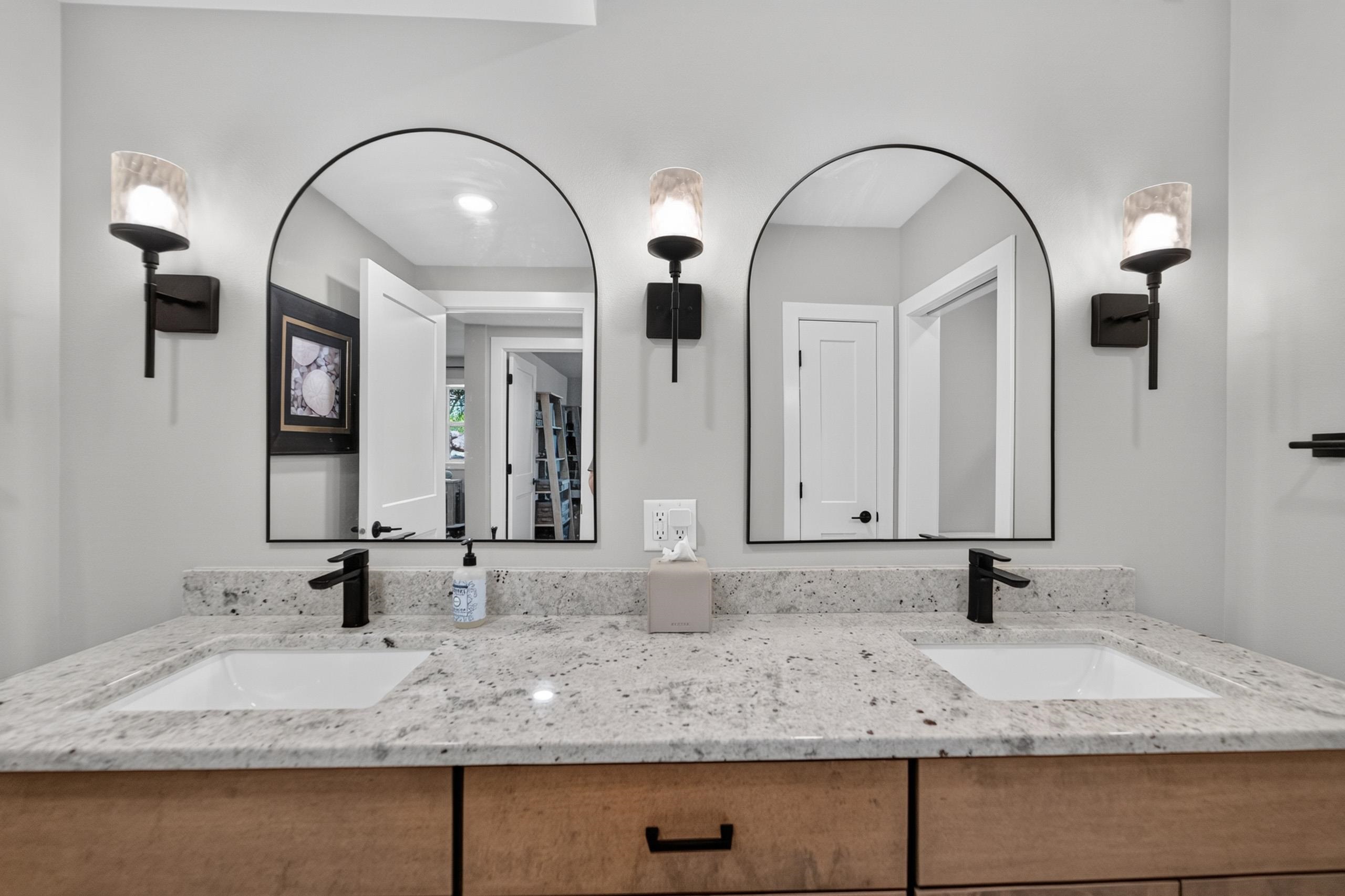 6727 Bellflower Pointe Drive