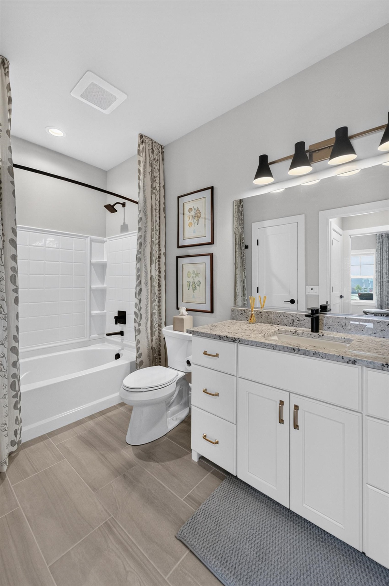 6727 Bellflower Pointe Drive