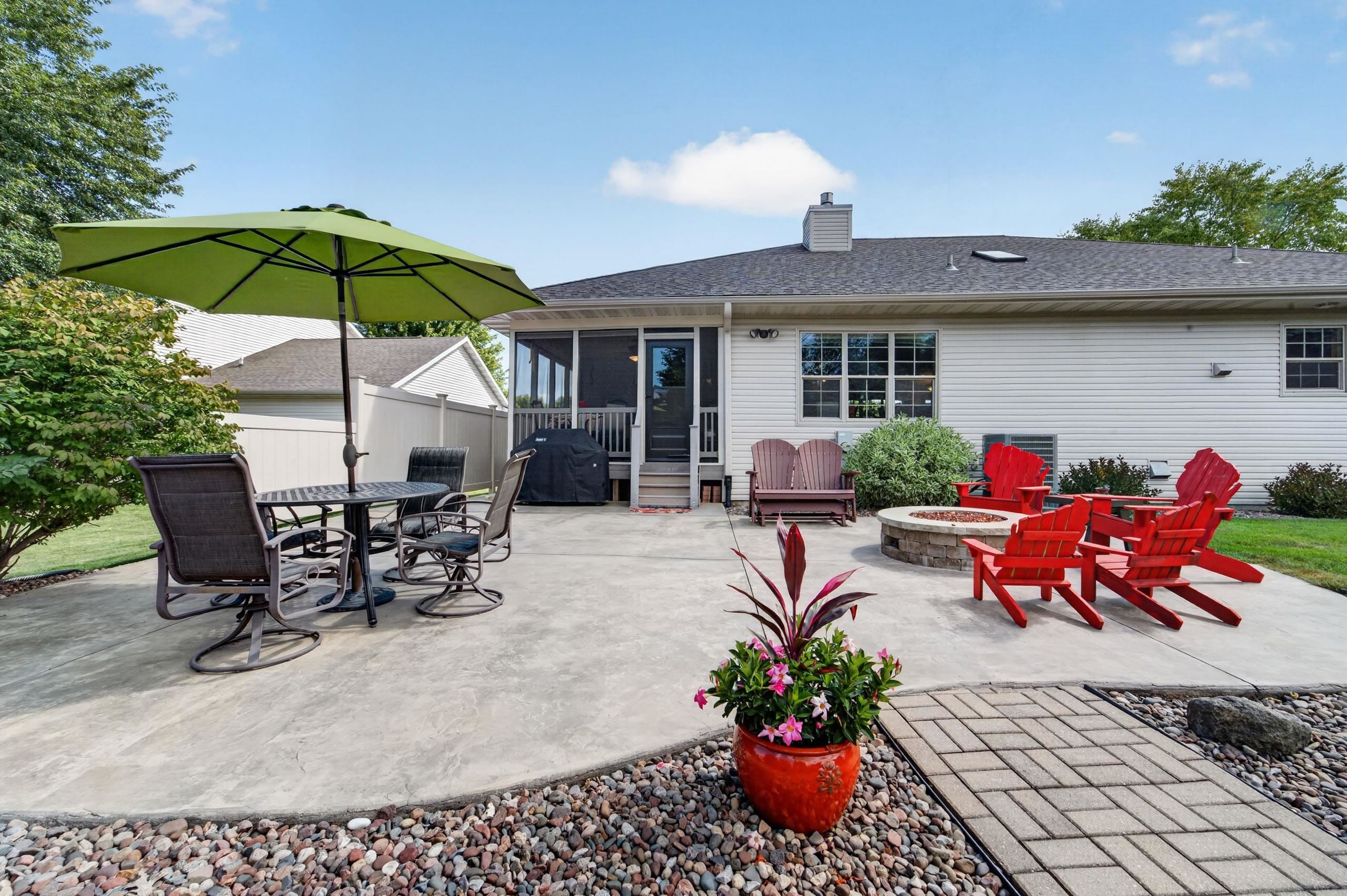 2055 St Albert The Great Drive