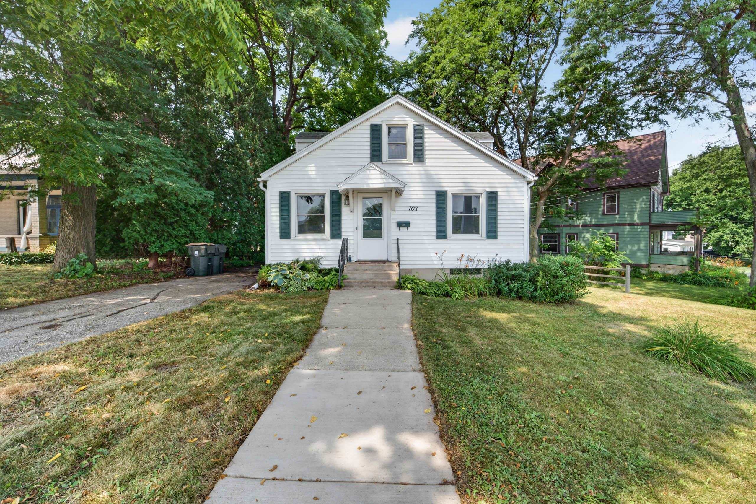107 Grove Street