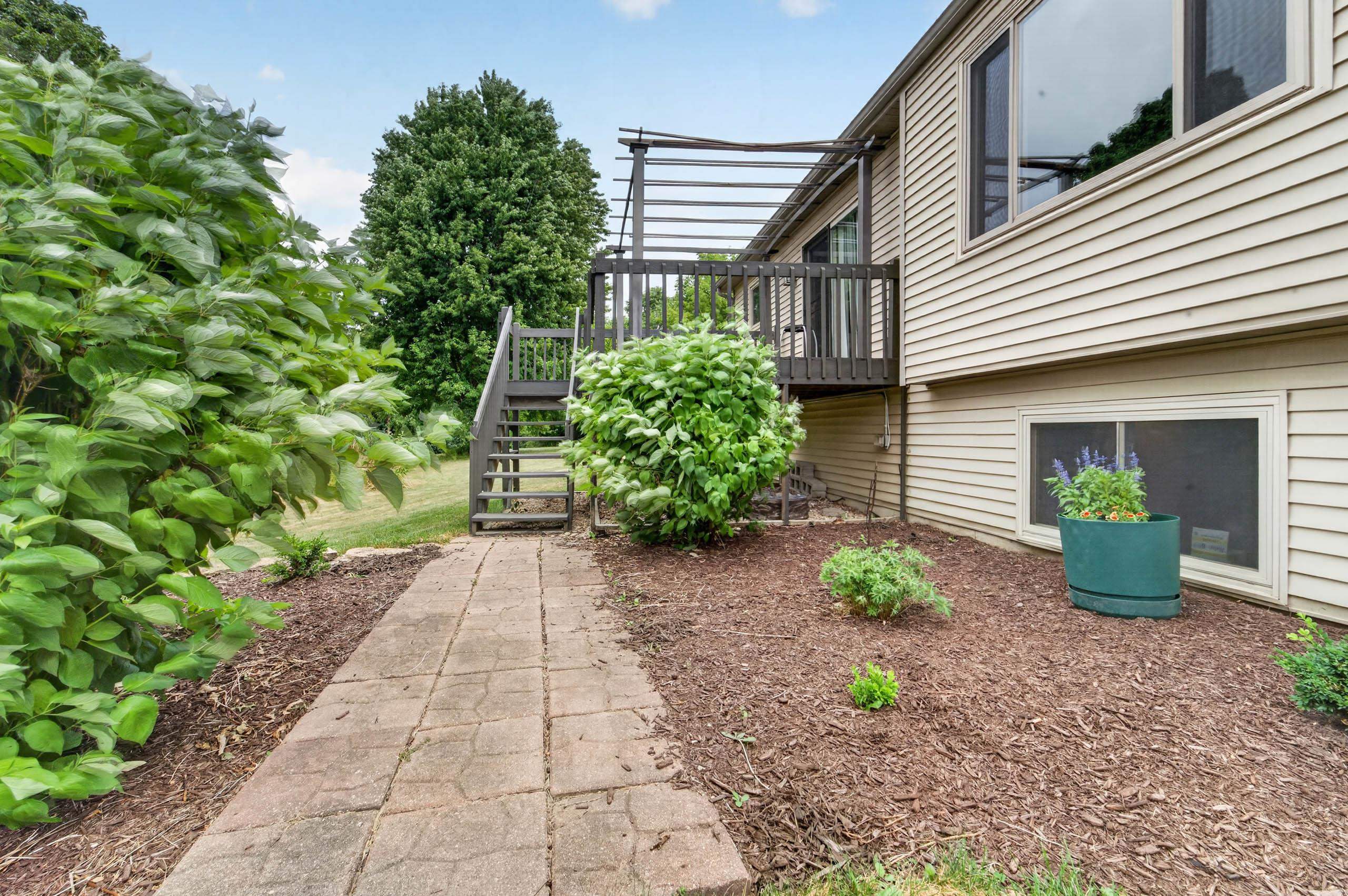 1030 Carriage Drive