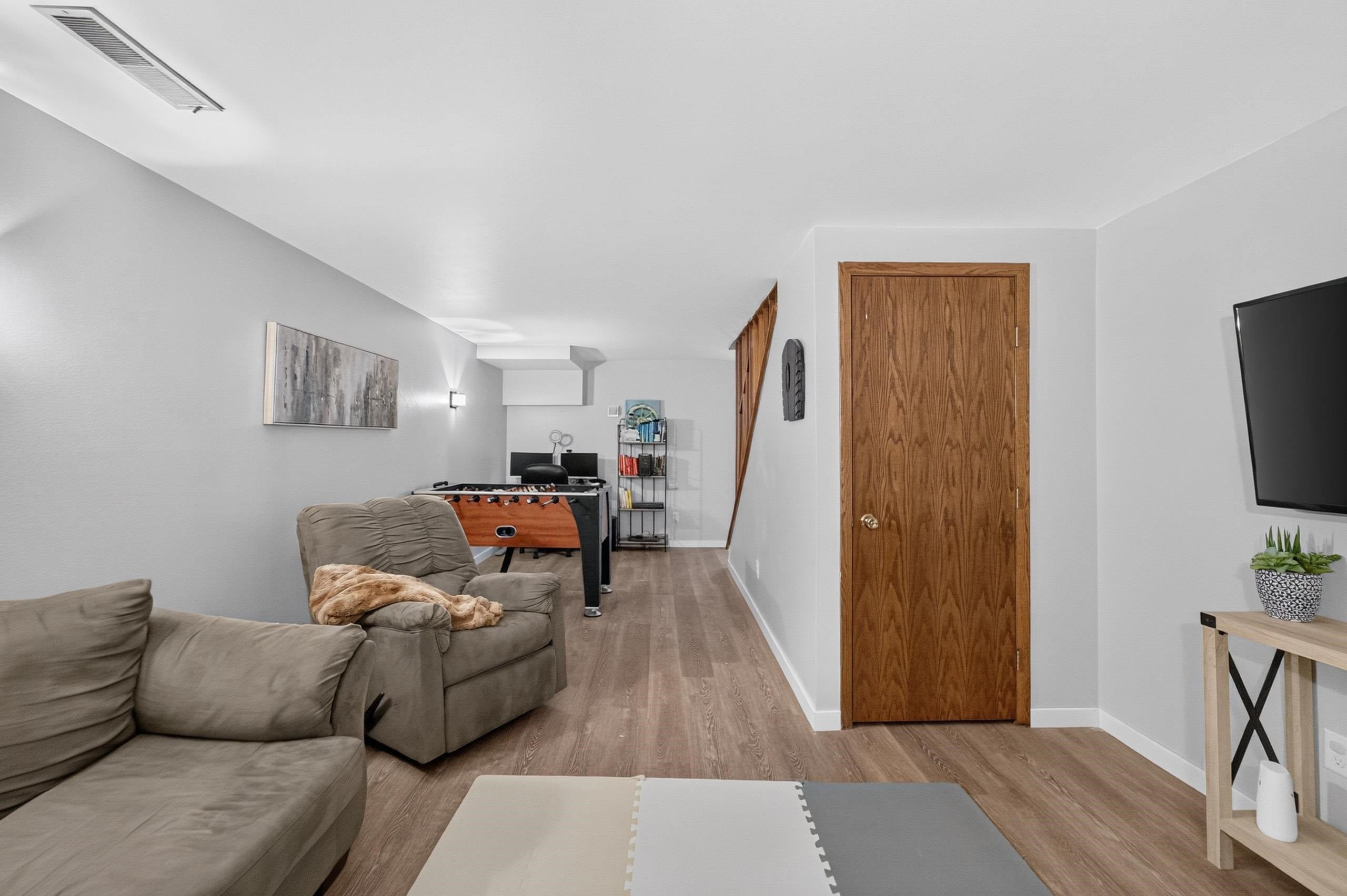 405 Lexington Drive