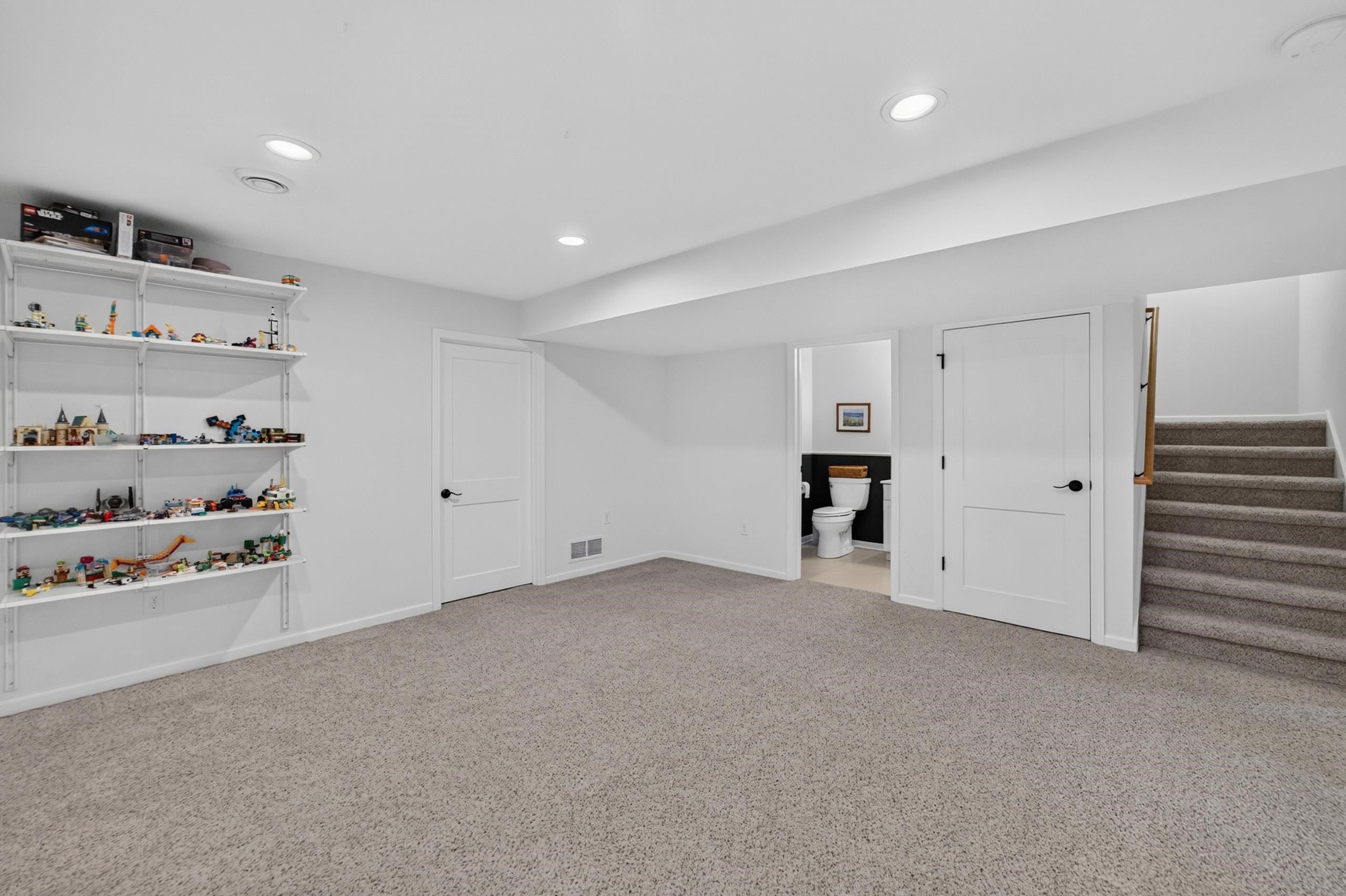 1003 Tara Lane