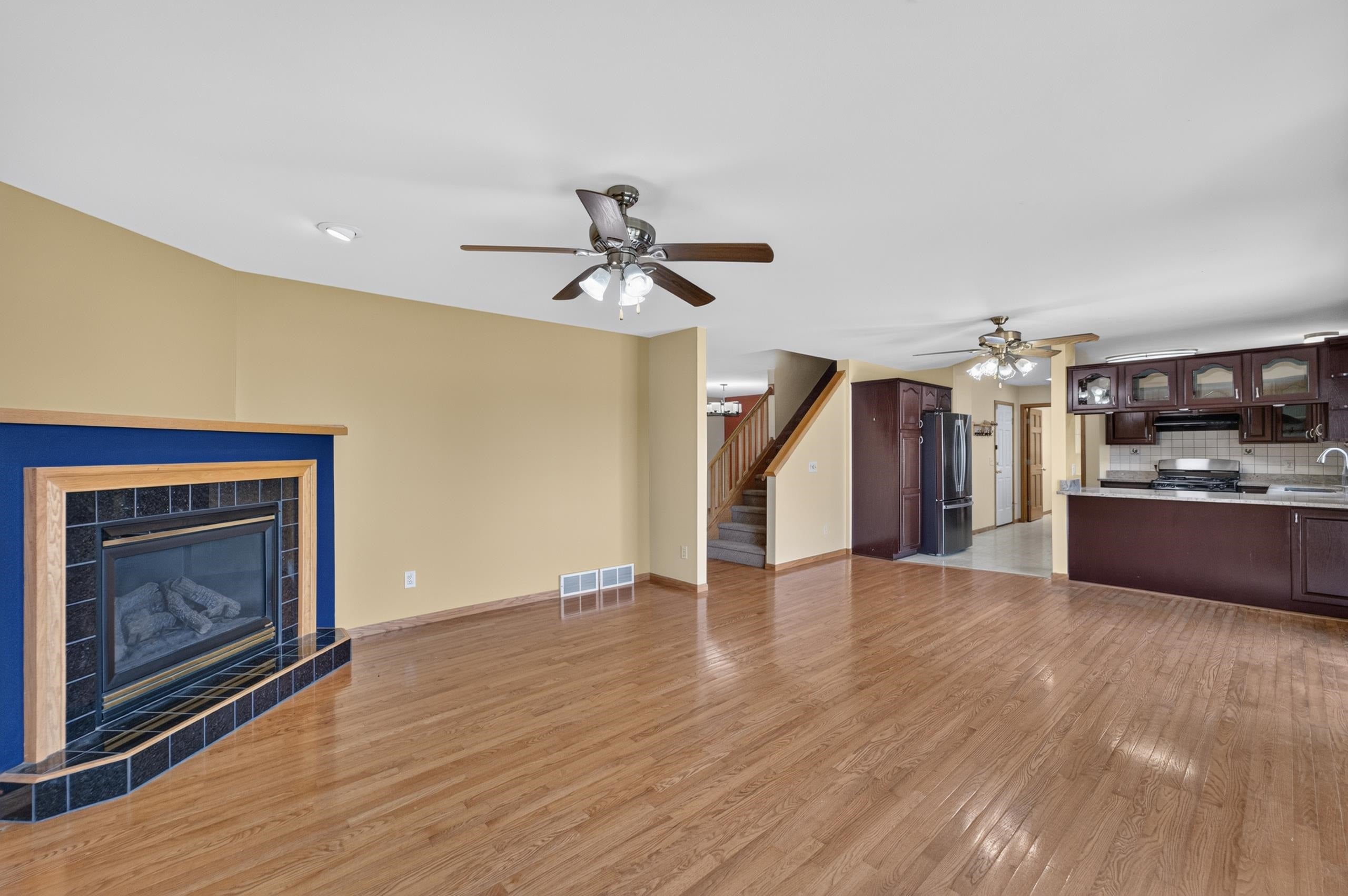 914 Eagle Crest Drive
