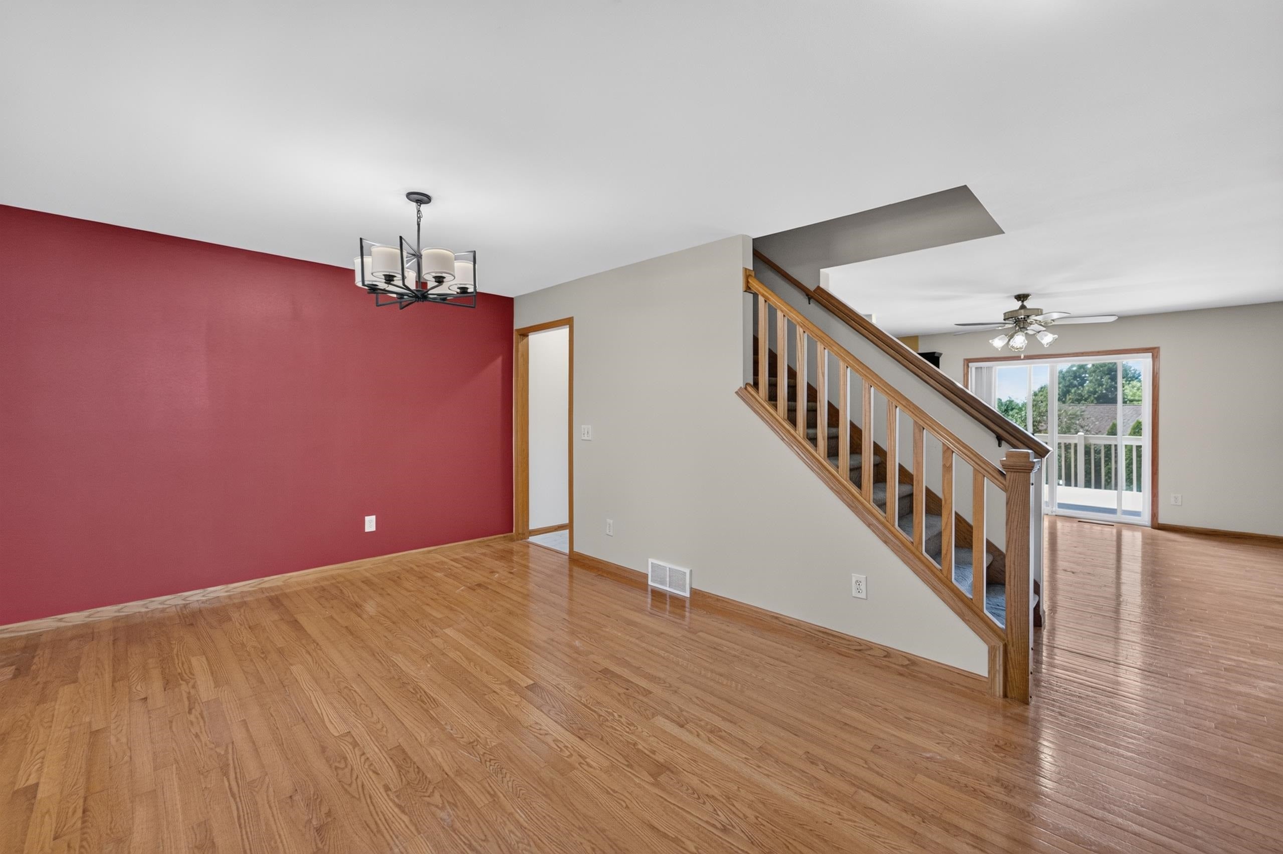 914 Eagle Crest Drive