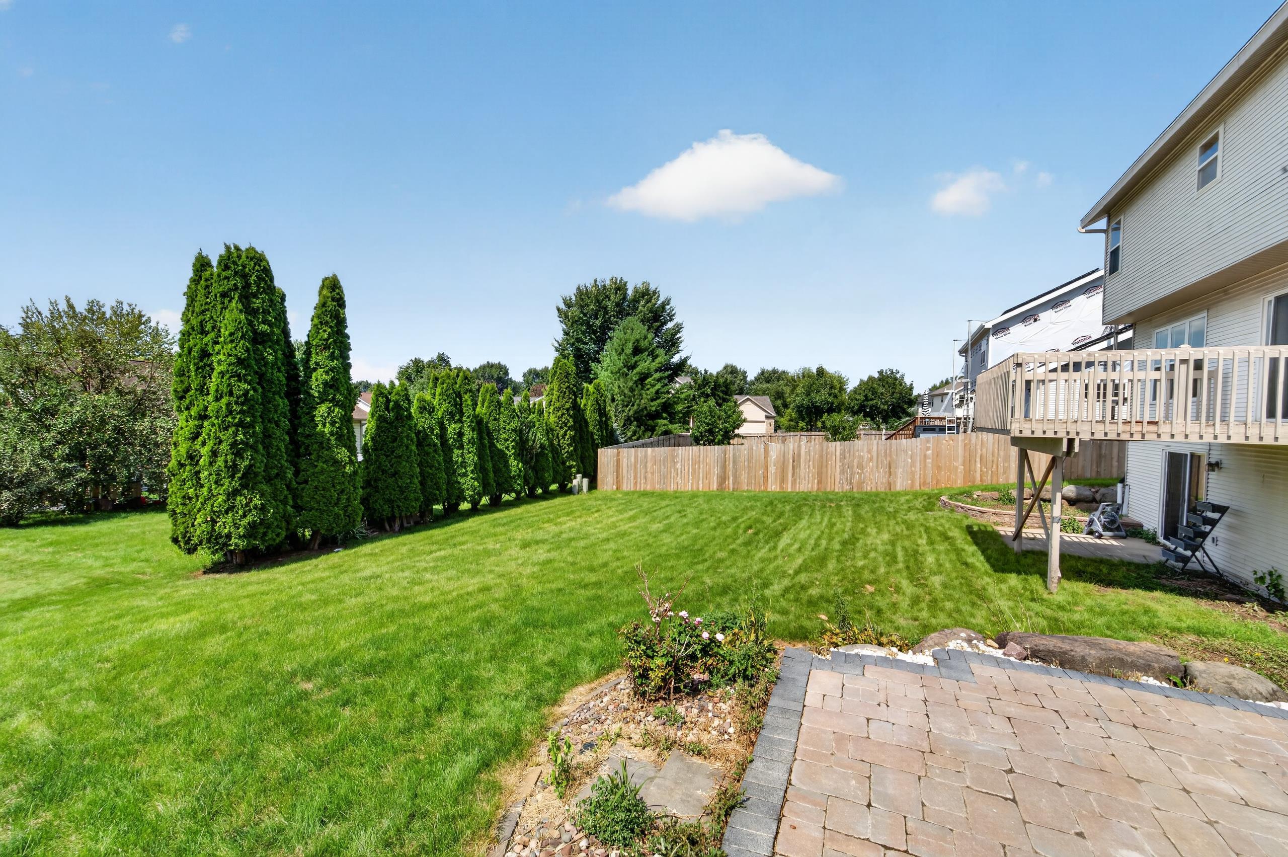 914 Eagle Crest Drive