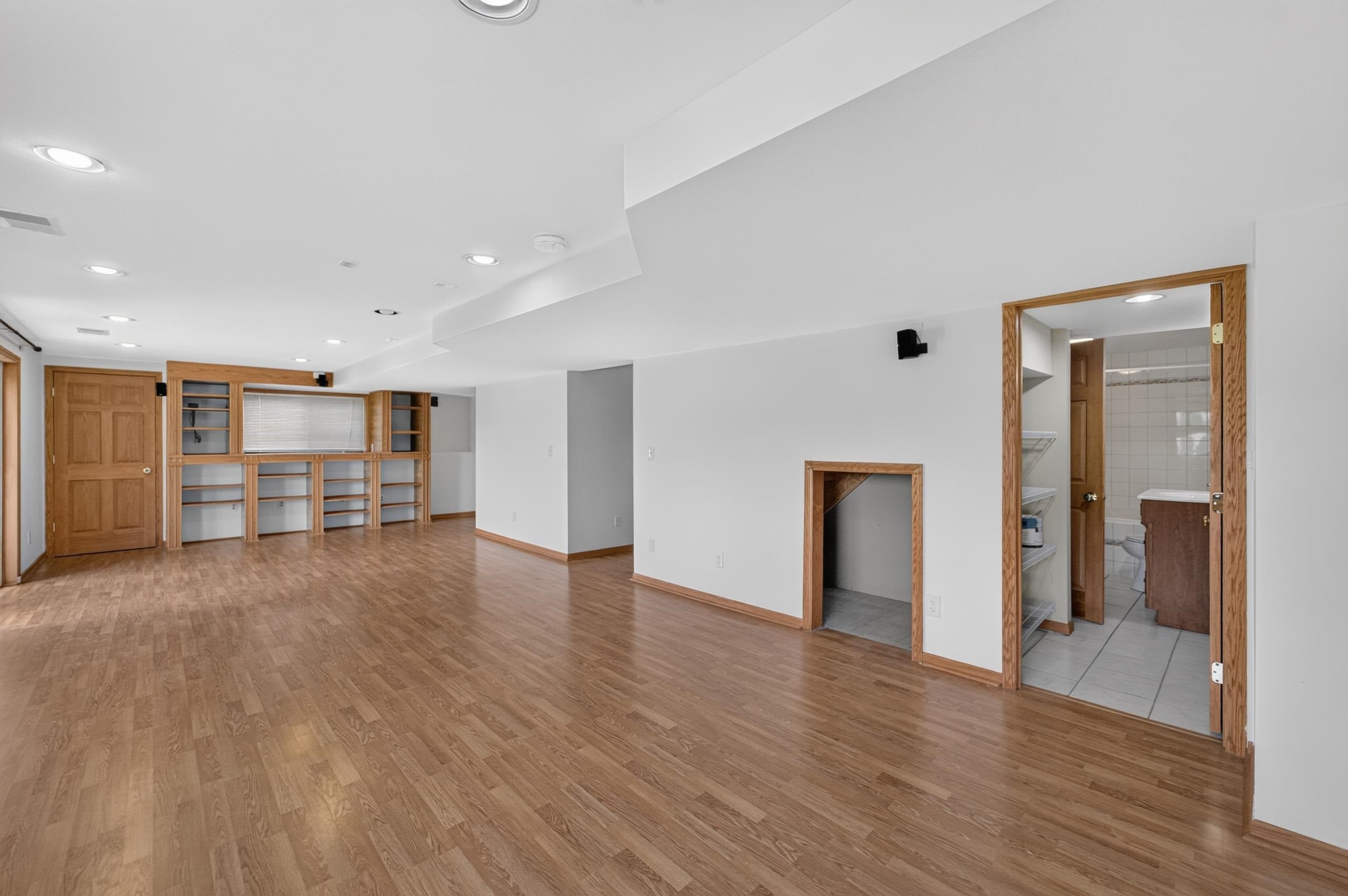 914 Eagle Crest Drive