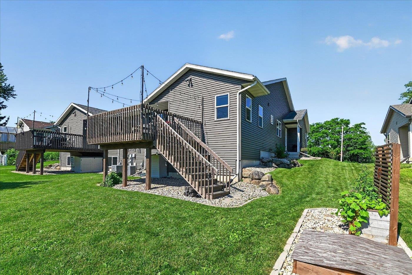 746 Thompson Drive