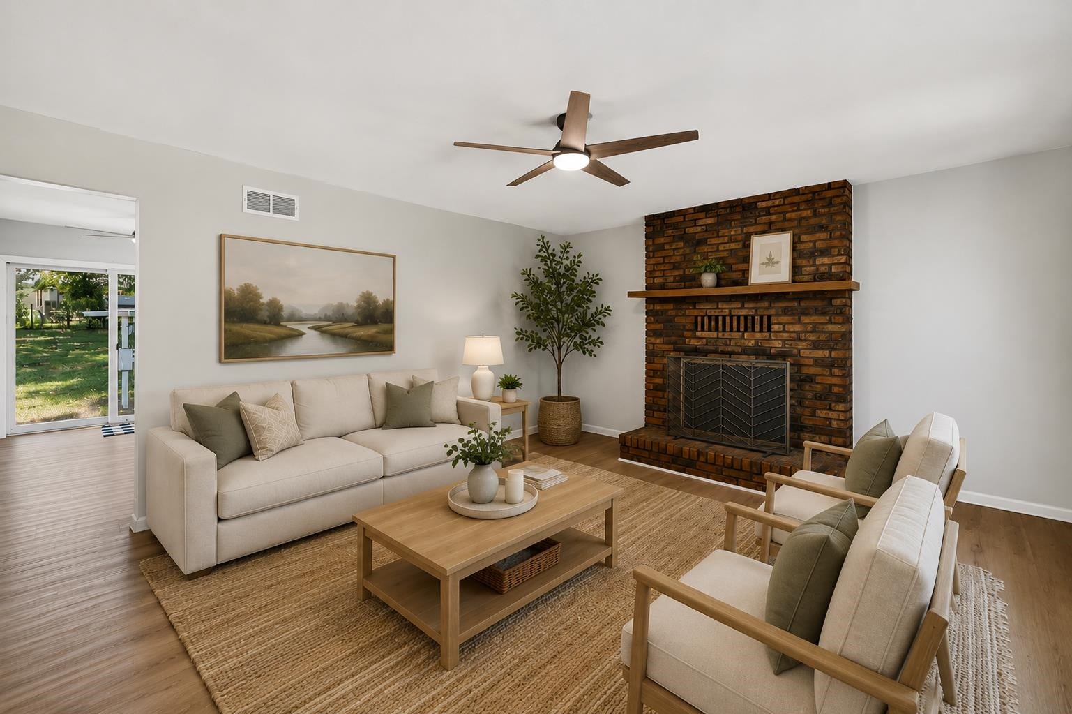 1121 Debra Lane