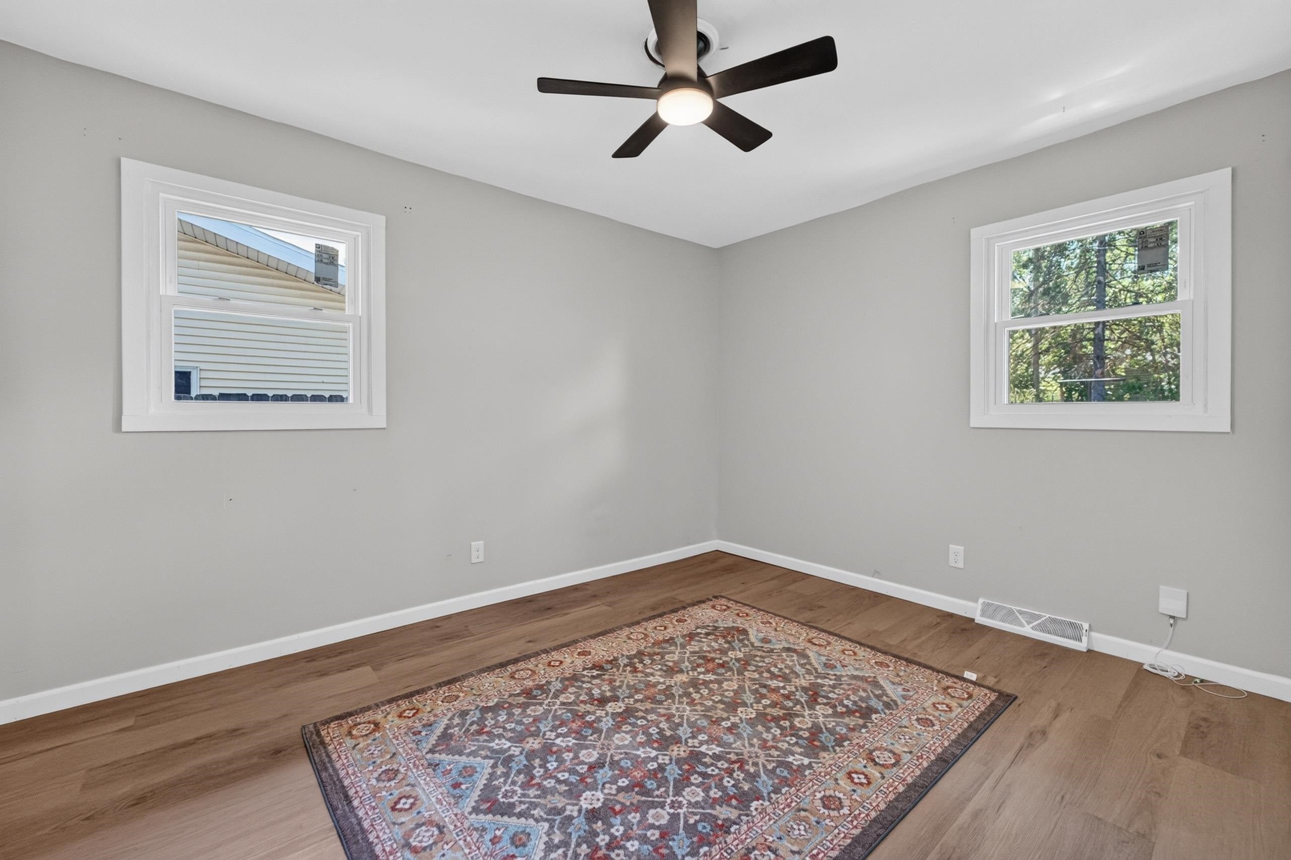 1121 Debra Lane