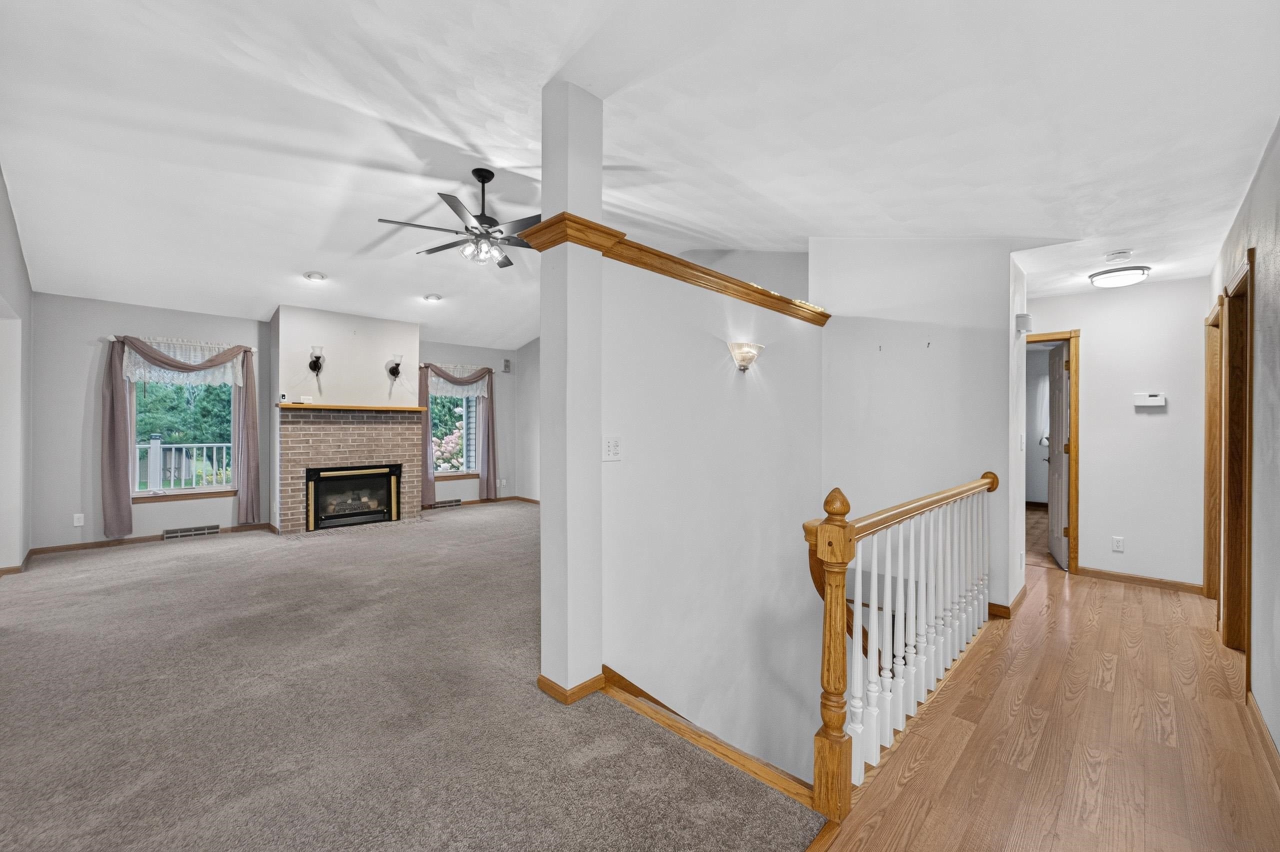 5701 N Ridge View Drive
