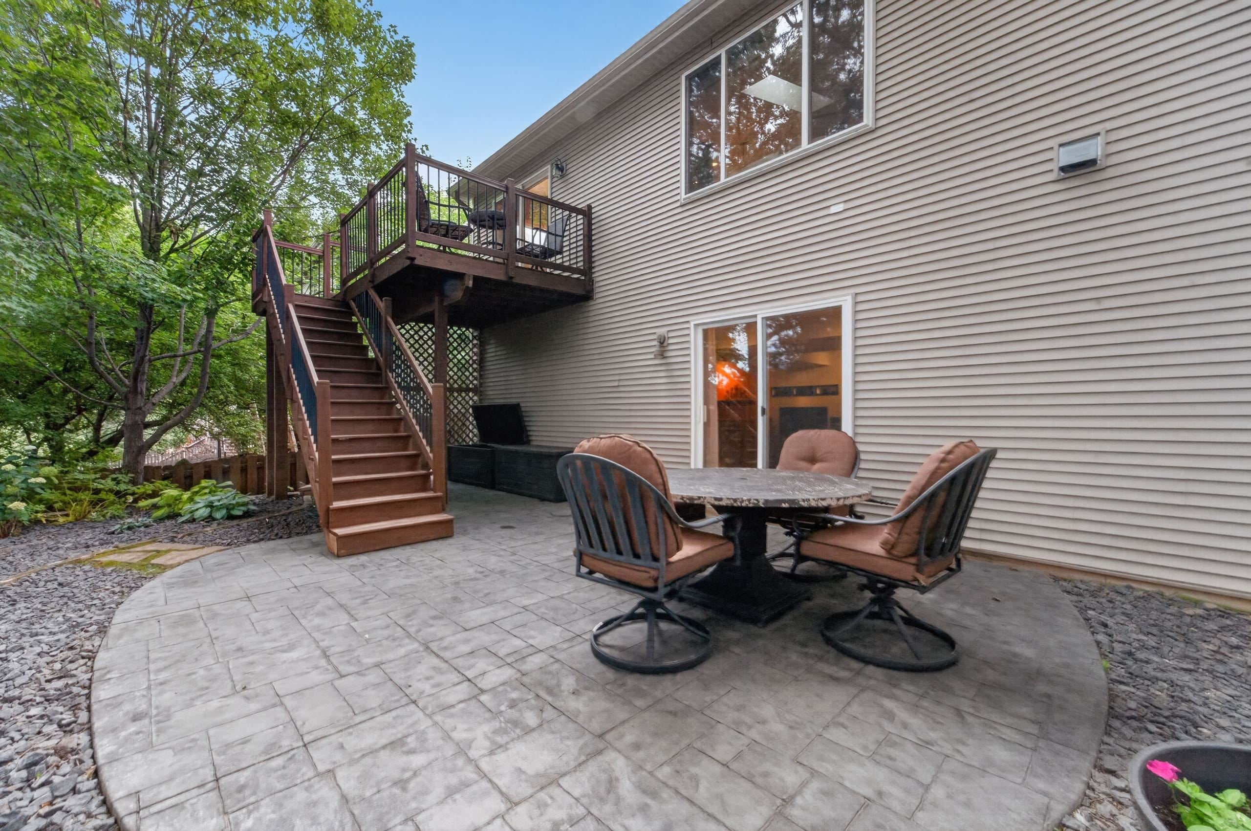 3442 Dorchester Way