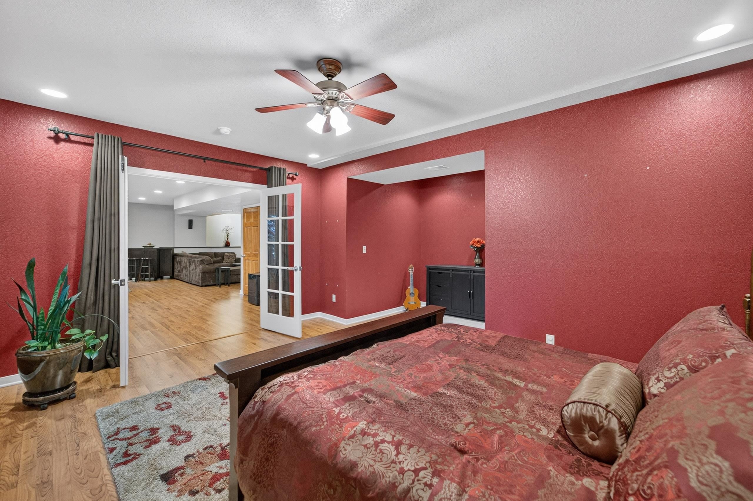 3442 Dorchester Way