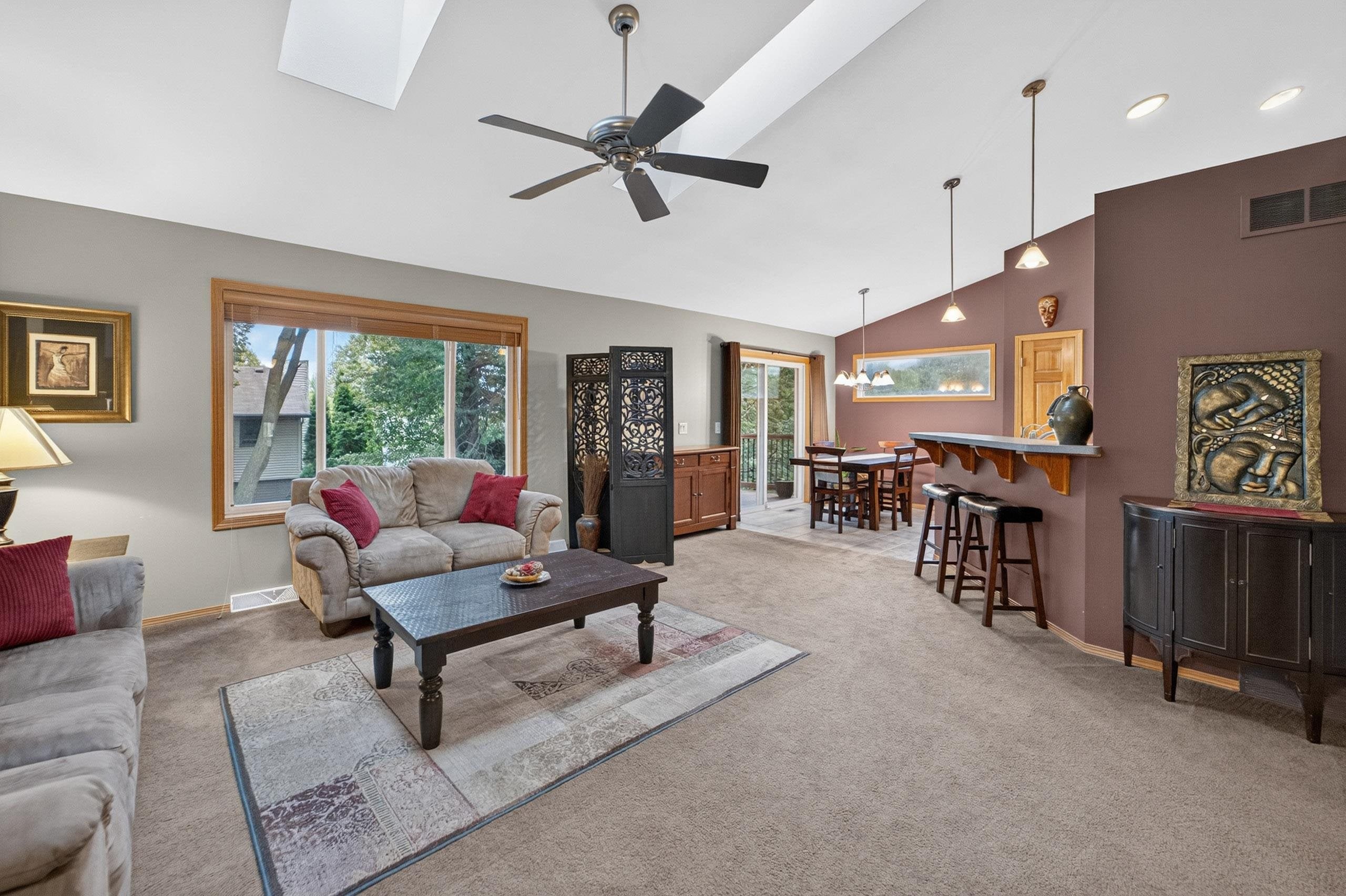 3442 Dorchester Way