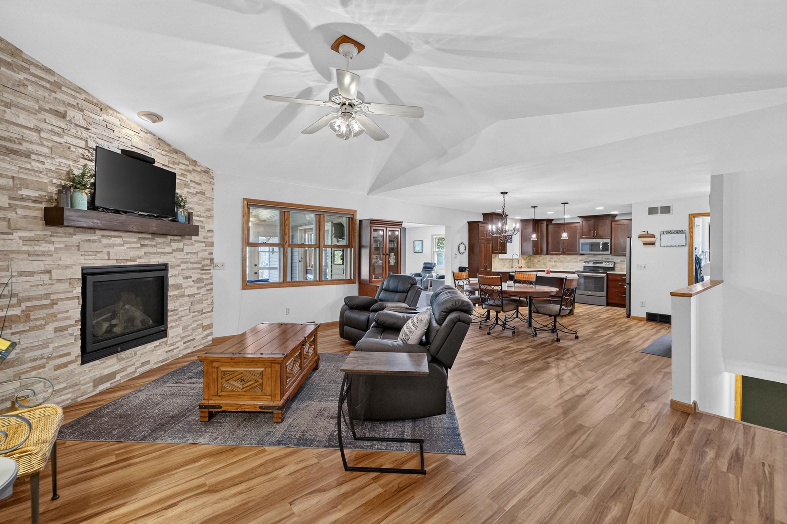 425 Landover Drive